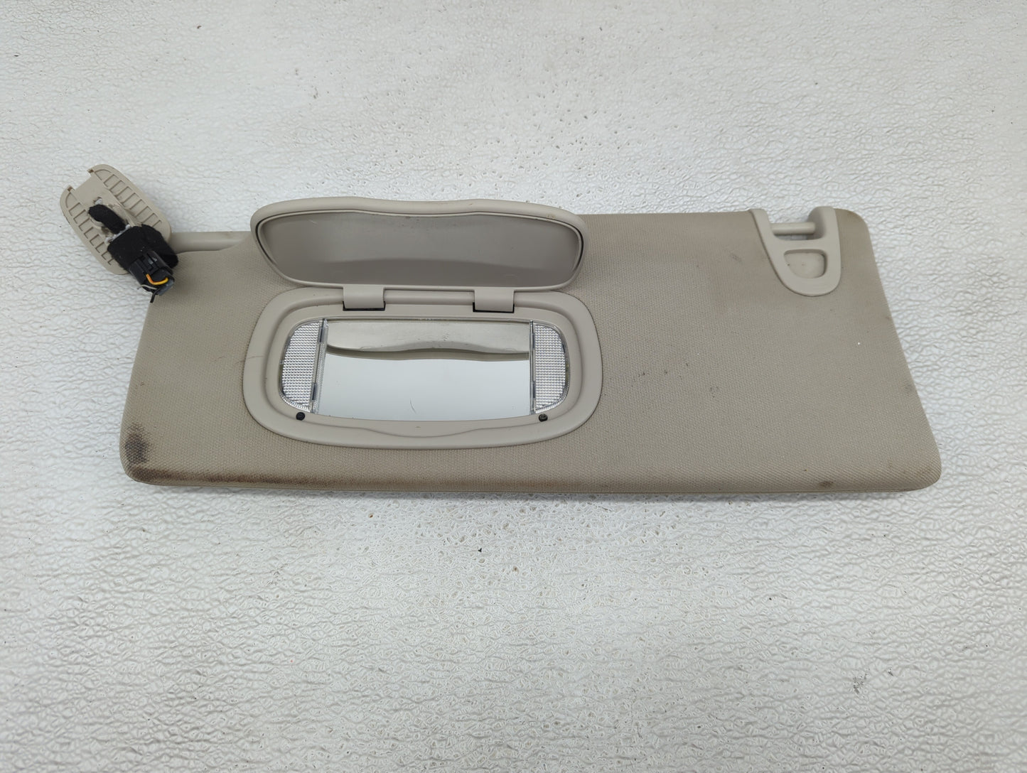 2014-2018 Jeep Cherokee Sun Visor Shade Replacement Driver Left Mirror Fits Fits 2014 2015 2016 2017 2018 OEM Used Auto Part