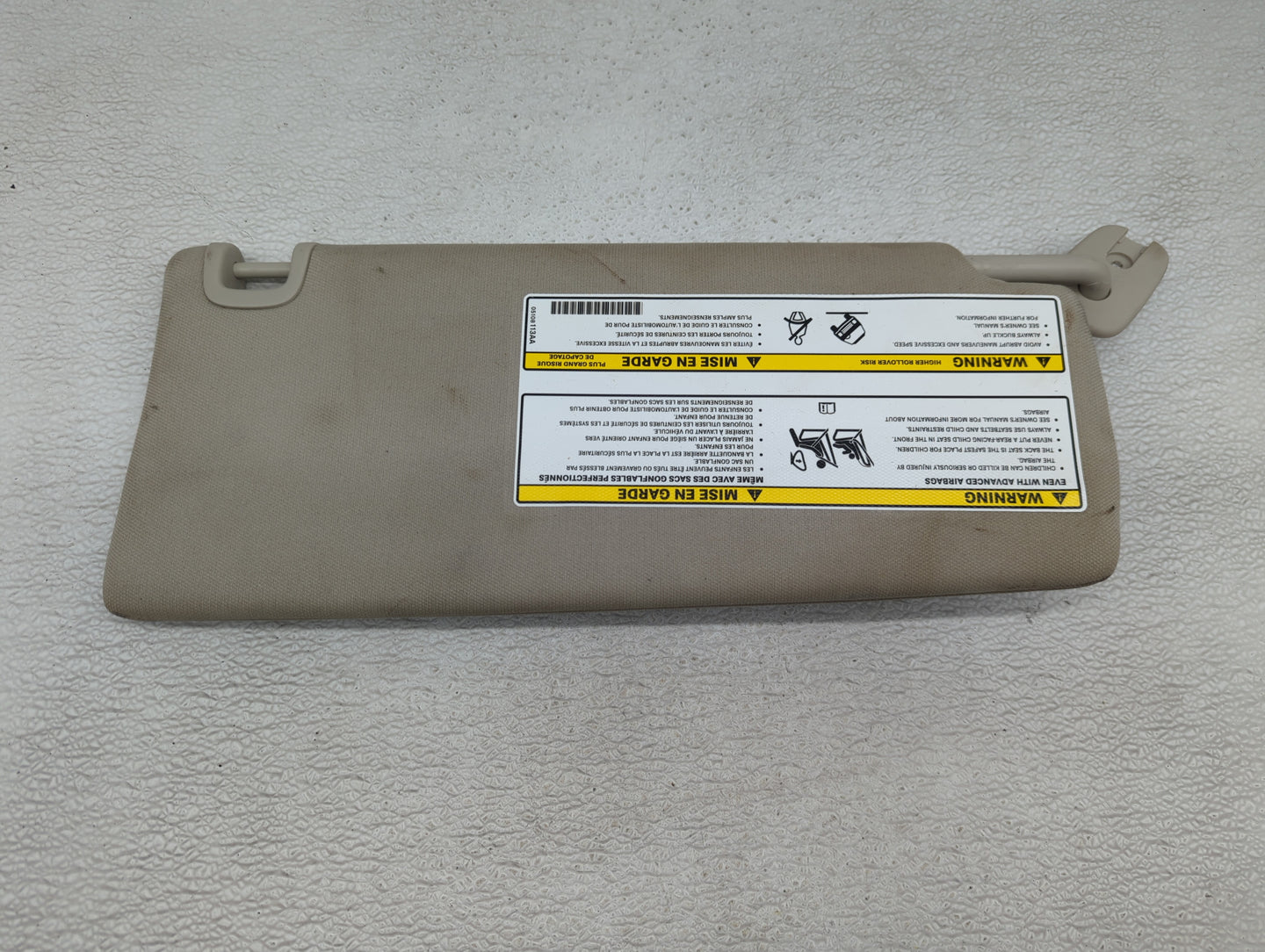 2014-2018 Jeep Cherokee Sun Visor Shade Replacement Driver Left Mirror Fits Fits 2014 2015 2016 2017 2018 OEM Used Auto Part