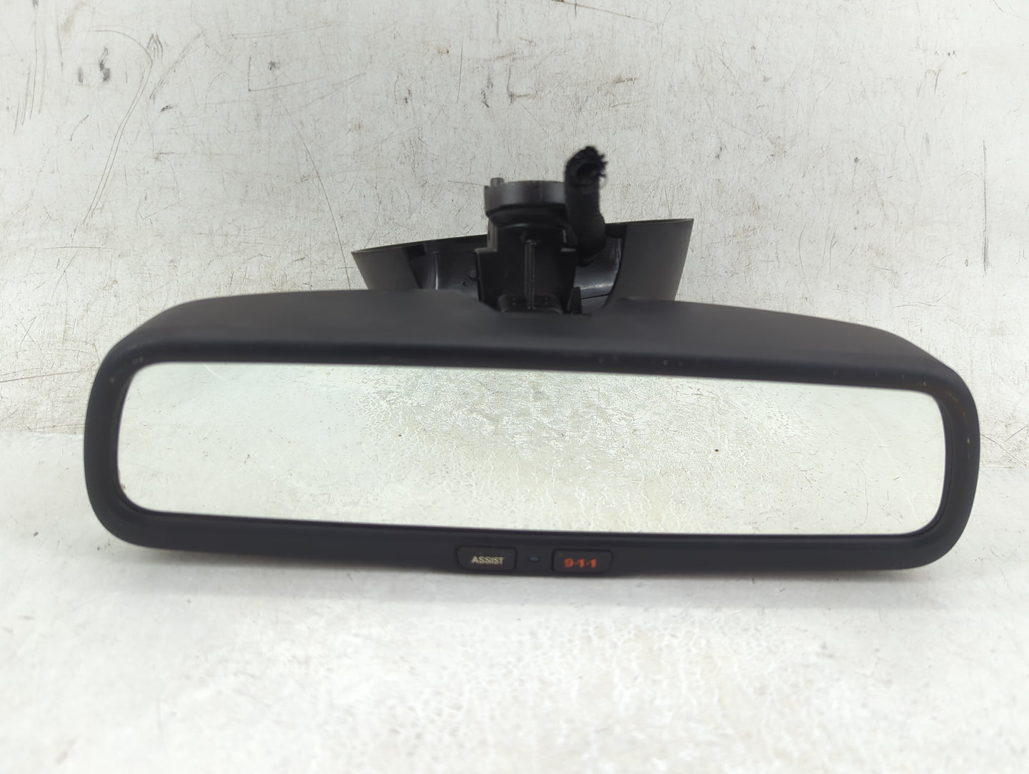 2018 Jeep Cherokee Interior Rear View Mirror Replacement OEM P/N:A048070 Fits OEM Used Auto Parts - Oemusedautoparts1.com