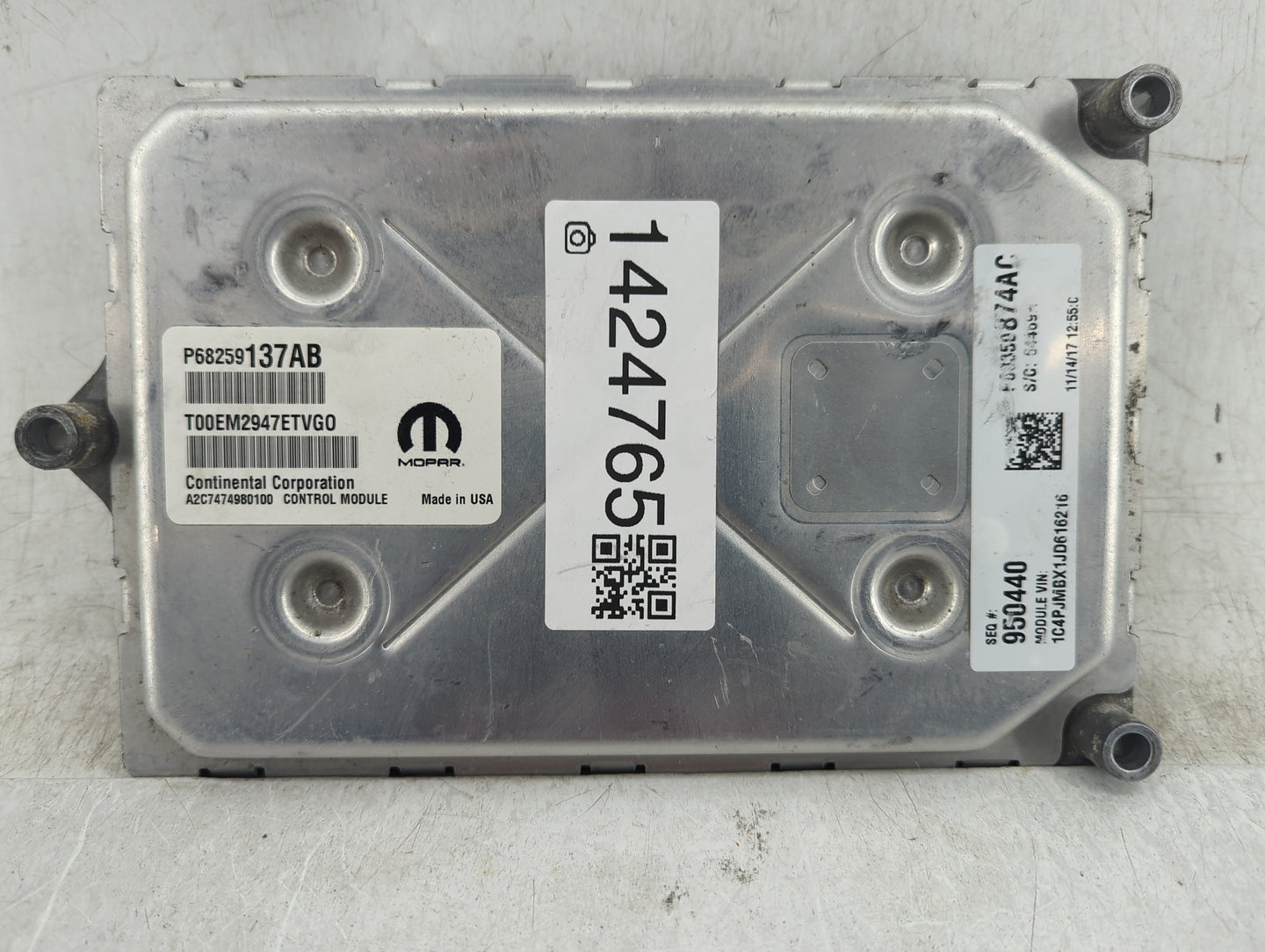 2018 Jeep Cherokee PCM Engine Control Computer ECU ECM PCU OEM P/N:68259137AB Fits OEM Used Auto Parts - Oemusedautoparts1.c