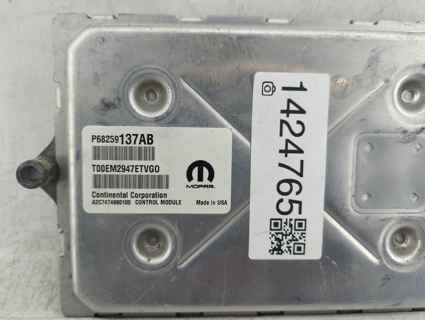 2018 Jeep Cherokee PCM Engine Control Computer ECU ECM PCU OEM P/N:68259137AB Fits OEM Used Auto Parts - Oemusedautoparts1.c