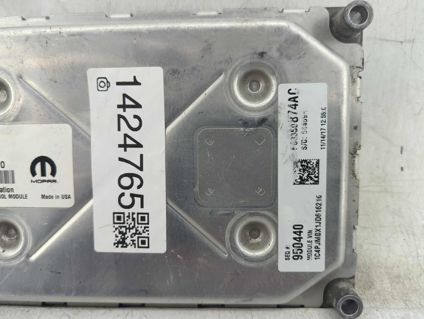 2018 Jeep Cherokee PCM Engine Control Computer ECU ECM PCU OEM P/N:68259137AB Fits OEM Used Auto Parts - Oemusedautoparts1.c