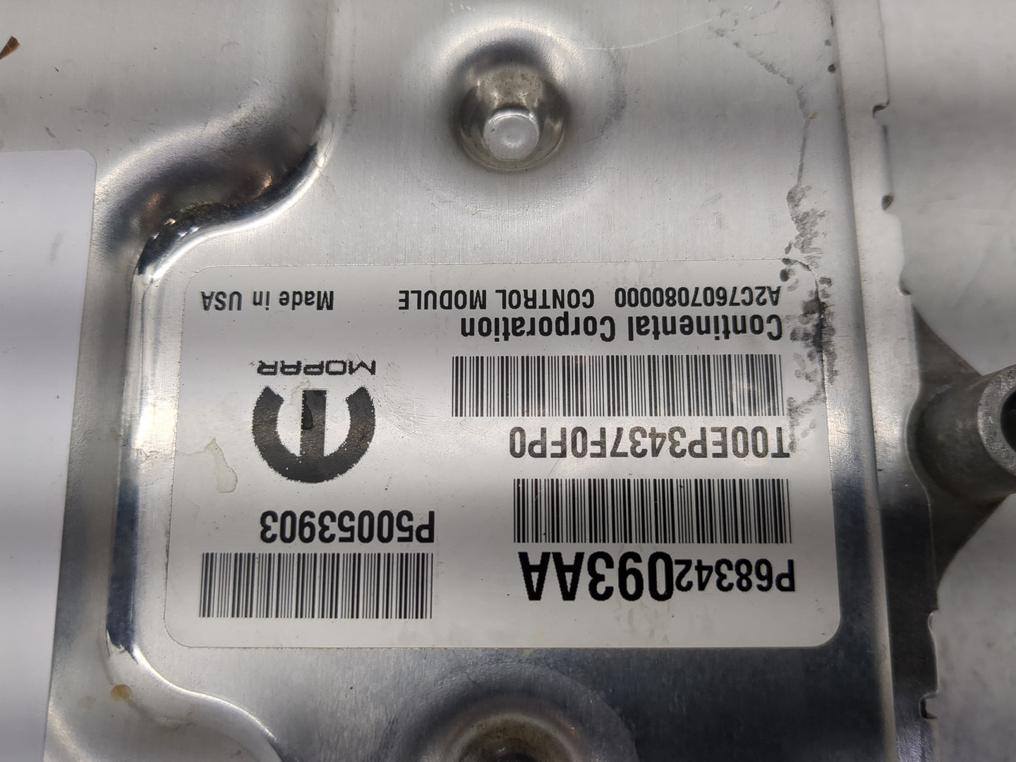 2018 Jeep Cherokee PCM Engine Control Computer ECU ECM PCU OEM P/N:P68354831AC P68342093AA Fits OEM Used Auto Parts - Oemuse