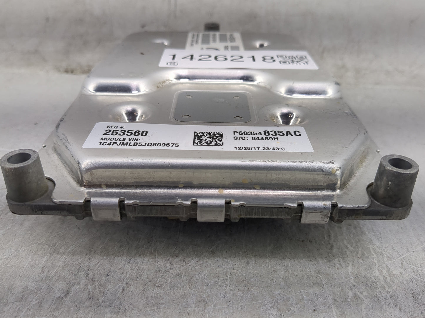 2018 Jeep Cherokee PCM Engine Control Computer ECU ECM PCU OEM P/N:P68354831AC P68342093AA Fits OEM Used Auto Parts - Oemuse