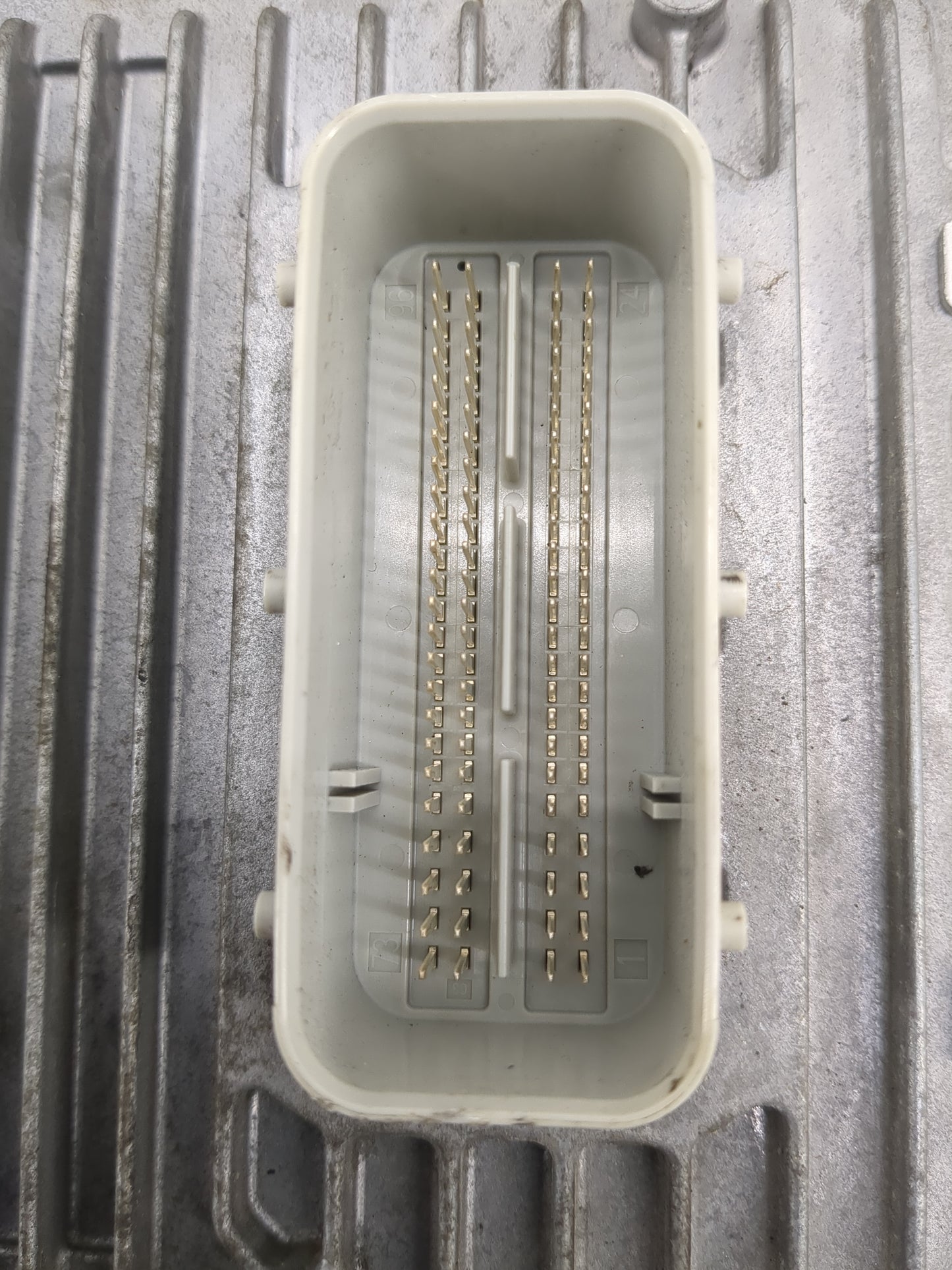 2018 Jeep Cherokee PCM Engine Control Computer ECU ECM PCU OEM P/N:P68259137AB Fits OEM Used Auto Parts - Oemusedautoparts1.
