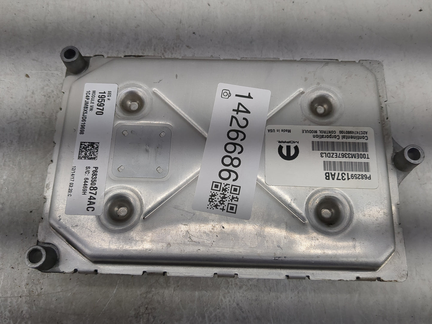 2018 Jeep Cherokee PCM Engine Control Computer ECU ECM PCU OEM P/N:P68259137AB Fits OEM Used Auto Parts - Oemusedautoparts1.