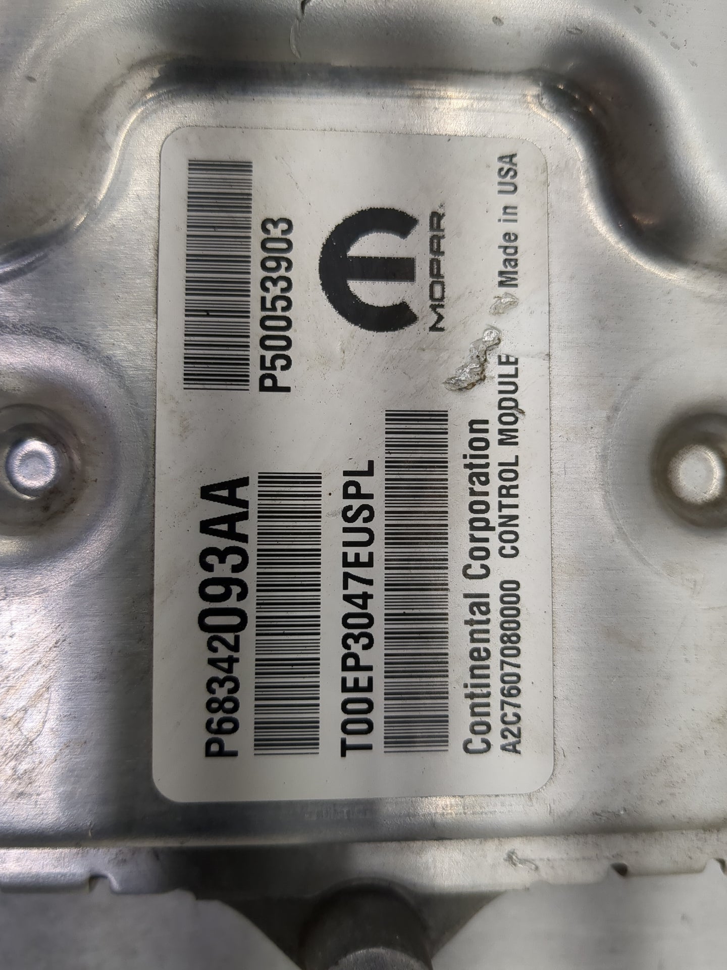 2018 Jeep Cherokee PCM Engine Control Computer ECU ECM PCU OEM P/N:P68342093AA Fits OEM Used Auto Parts - Oemusedautoparts1.