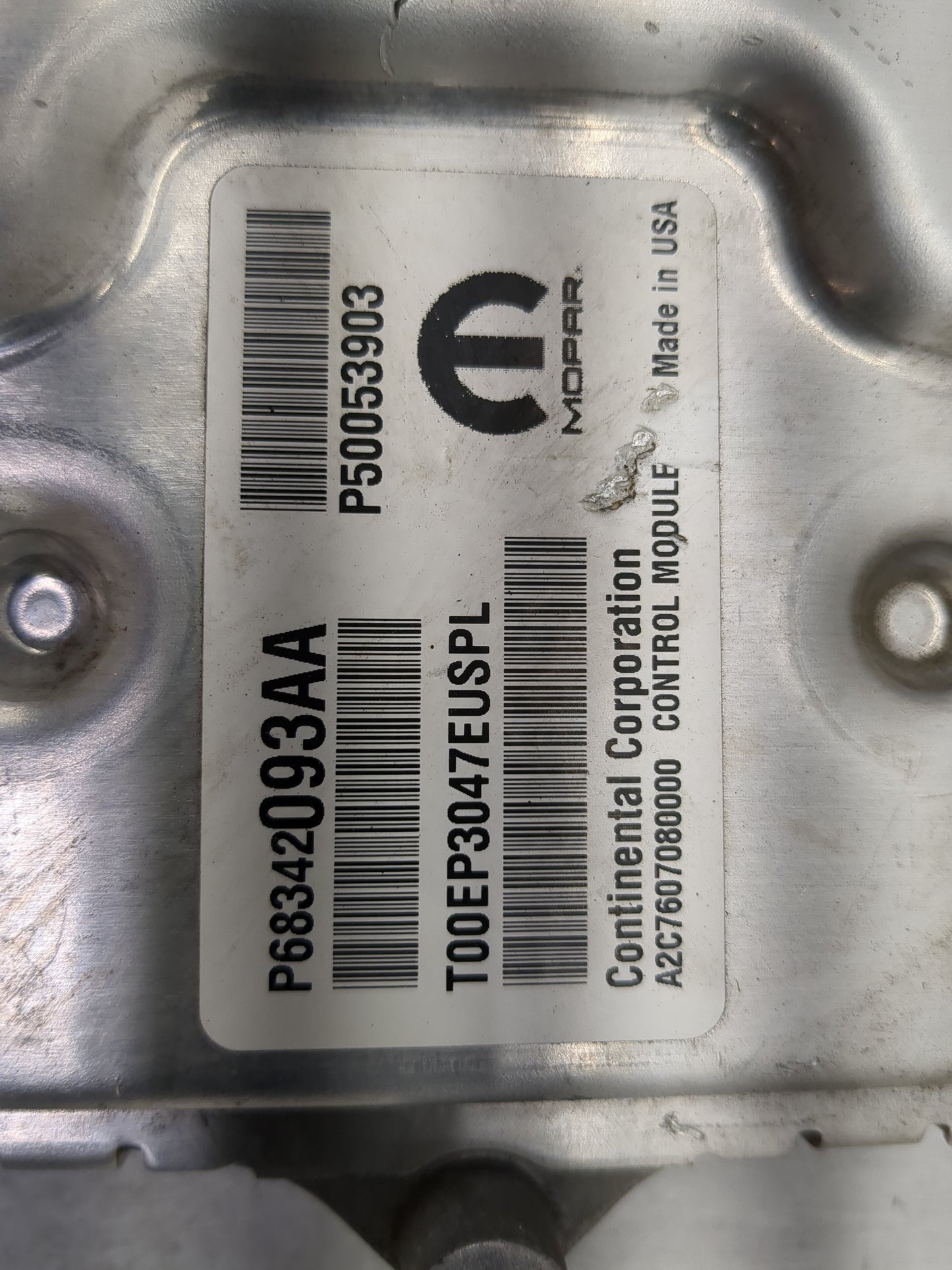 2018 Jeep Cherokee PCM Engine Control Computer ECU ECM PCU OEM P/N:P68342093AA Fits OEM Used Auto Parts - Oemusedautoparts1.