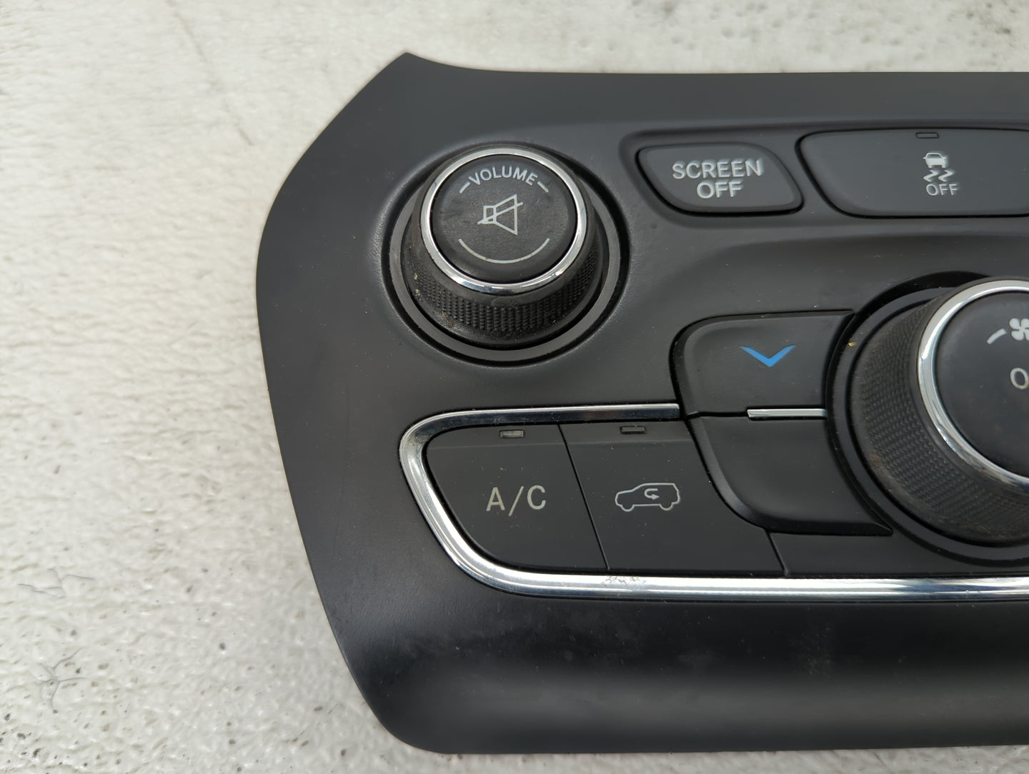 2015-2018 Jeep Cherokee Climate Control Module Temperature AC/Heater Replacement P/N:68293521AC Fits Fits 2015 2016 2017 201