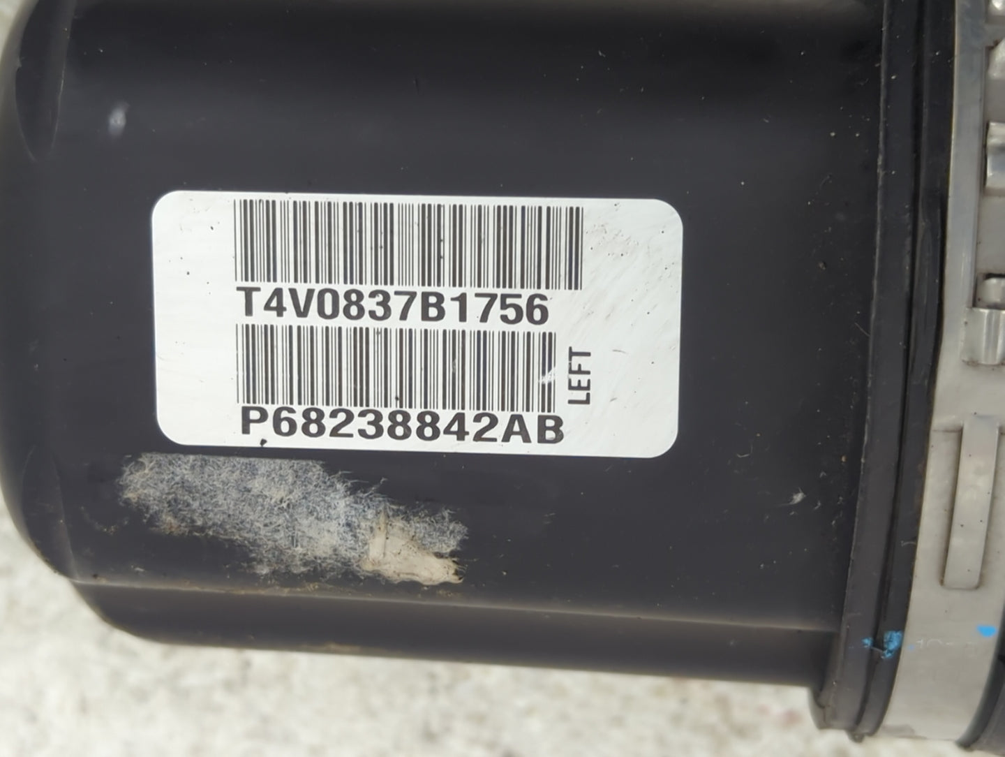 2014-2018 Jeep Cherokee Axle Shaft Front Driver Cv C/v - Oemusedautoparts1.com