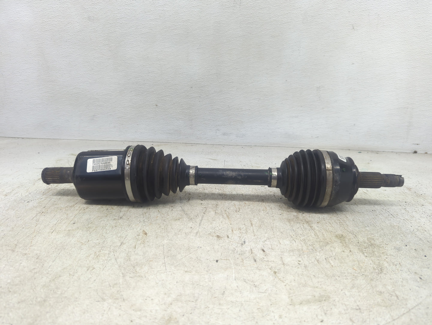 2014-2018 Jeep Cherokee Axle Shaft Front Driver Cv C/v - Oemusedautoparts1.com