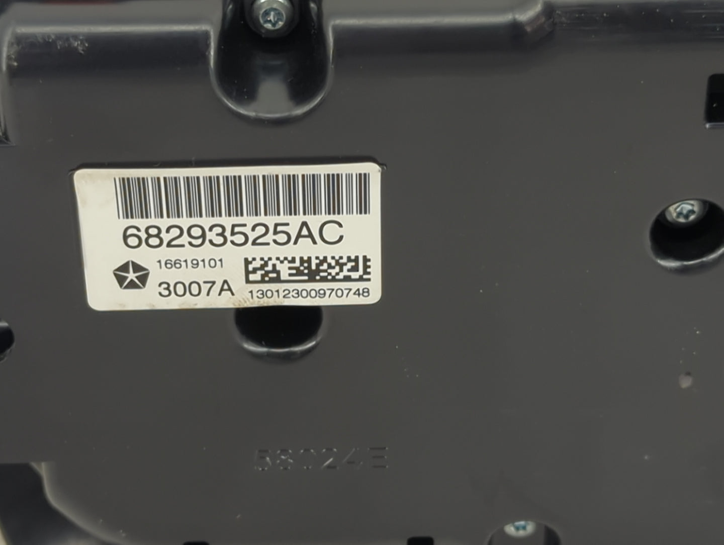 2015-2018 Jeep Cherokee Climate Control Module Temperature AC/Heater Replacement P/N:68293525AC Fits Fits 2015 2016 2017 201