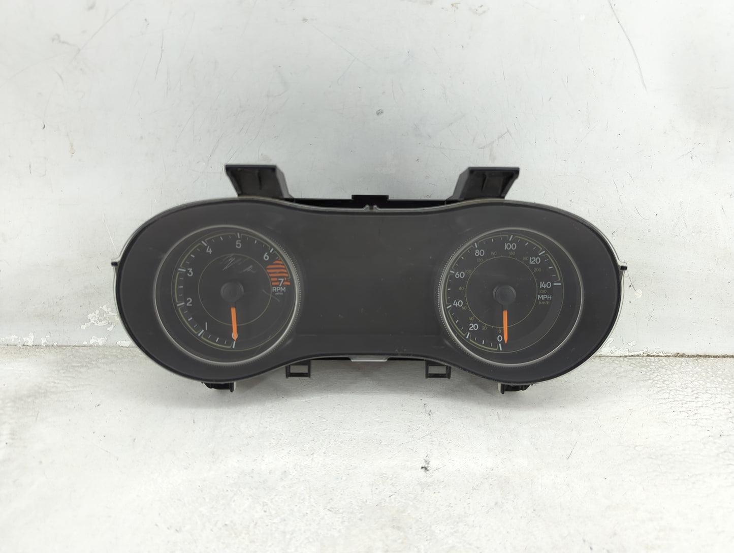 2017-2018 Jeep Cherokee Instrument Cluster Speedometer Gauges P/N:PP-T40 A2C80949600, P68309006AD Miles: Fits Fits 2017 2018