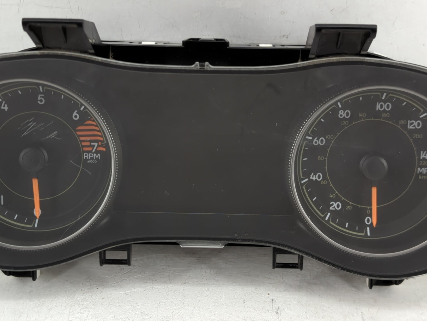2017-2018 Jeep Cherokee Instrument Cluster Speedometer Gauges P/N:PP-T40 A2C80949600, P68309006AD Miles: Fits Fits 2017 2018