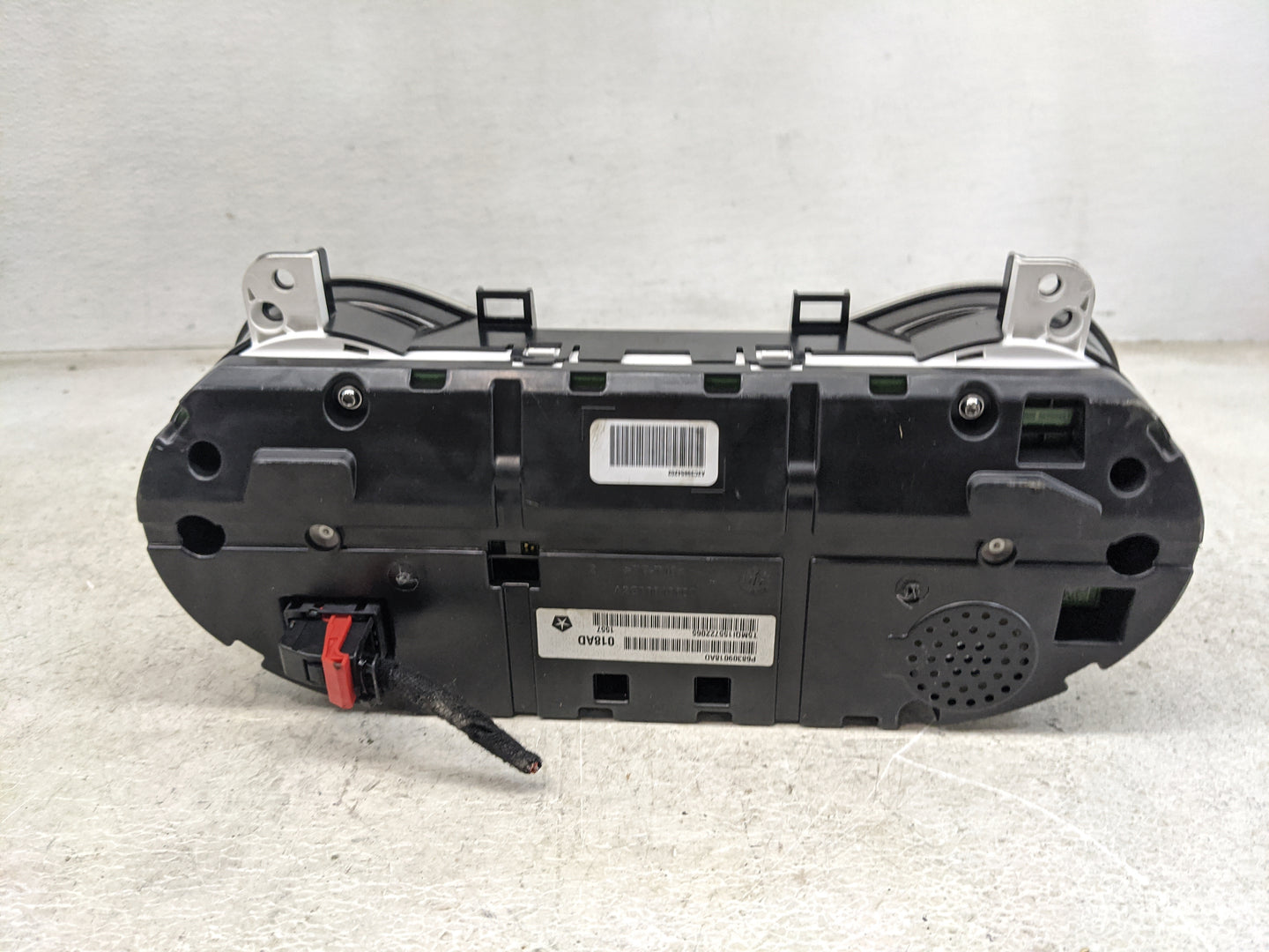 2017-2018 Jeep Cherokee Instrument Cluster Speedometer Gauges P/N:P68309018AD A2C80949600 Miles:87K Fits Fits 2017 2018 OEM 