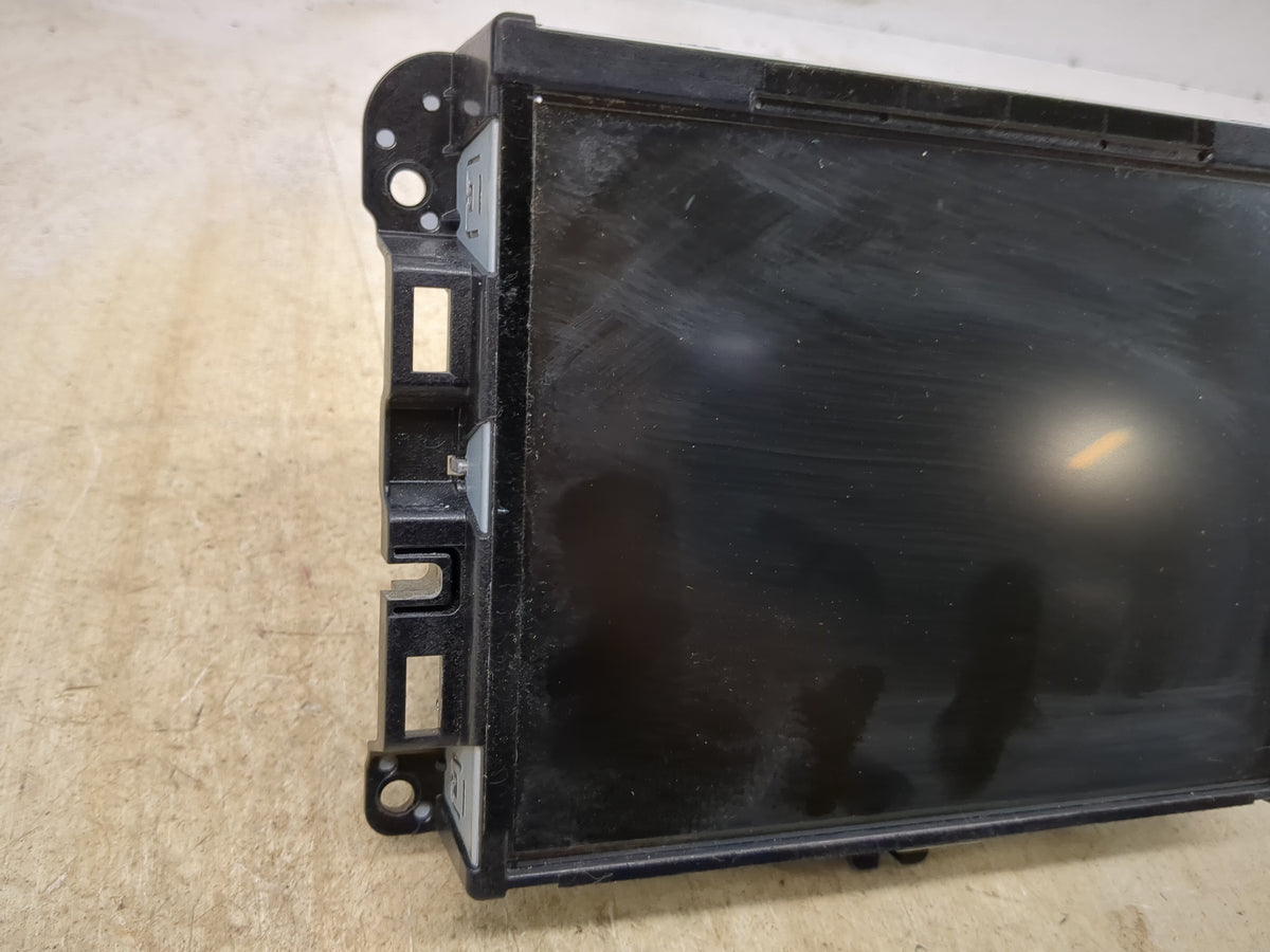 2018-2019 Jeep Cherokee Information Radio Display Screen Black - Oemusedautoparts1.com