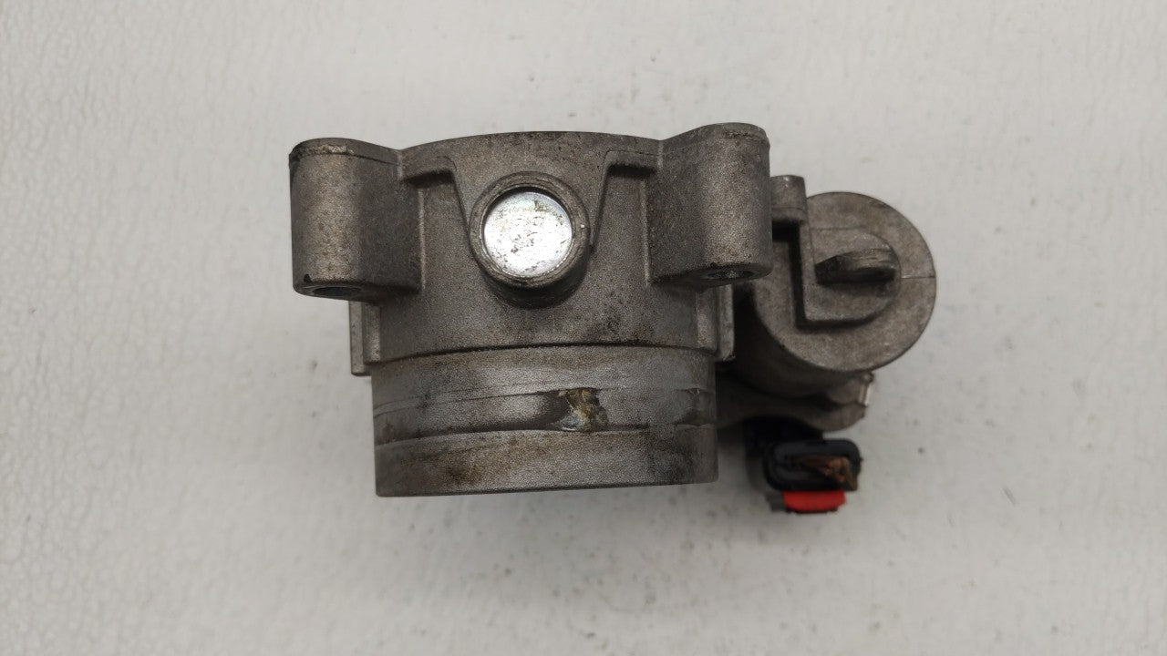 2014-2017 Jeep Cherokee Throttle Body P/N:04891970AB Fits Fits 2014 2015 2016 2017 2018 OEM Used Auto Parts - Oemusedautopar