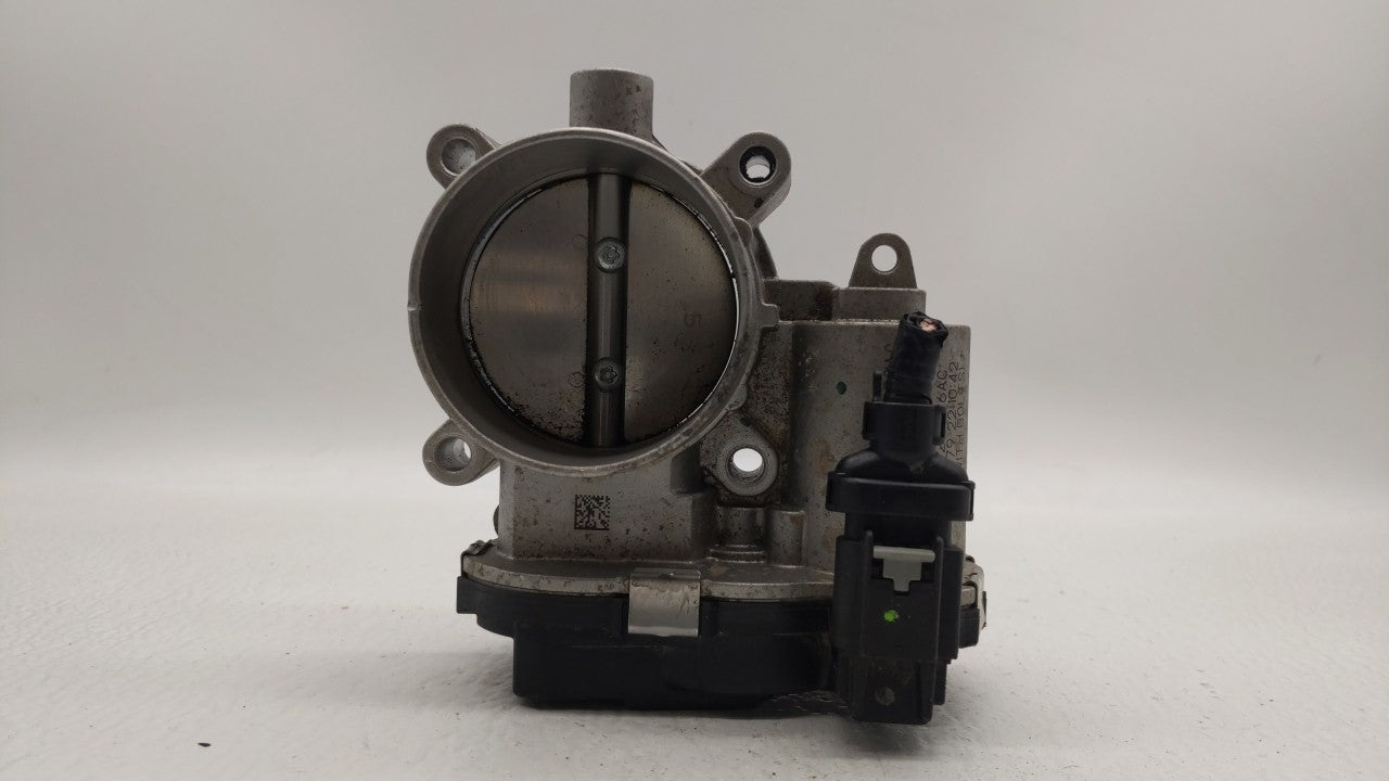 2014-2017 Jeep Cherokee Throttle Body P/N:04891970AB Fits Fits 2014 2015 2016 2017 2018 OEM Used Auto Parts - Oemusedautopar