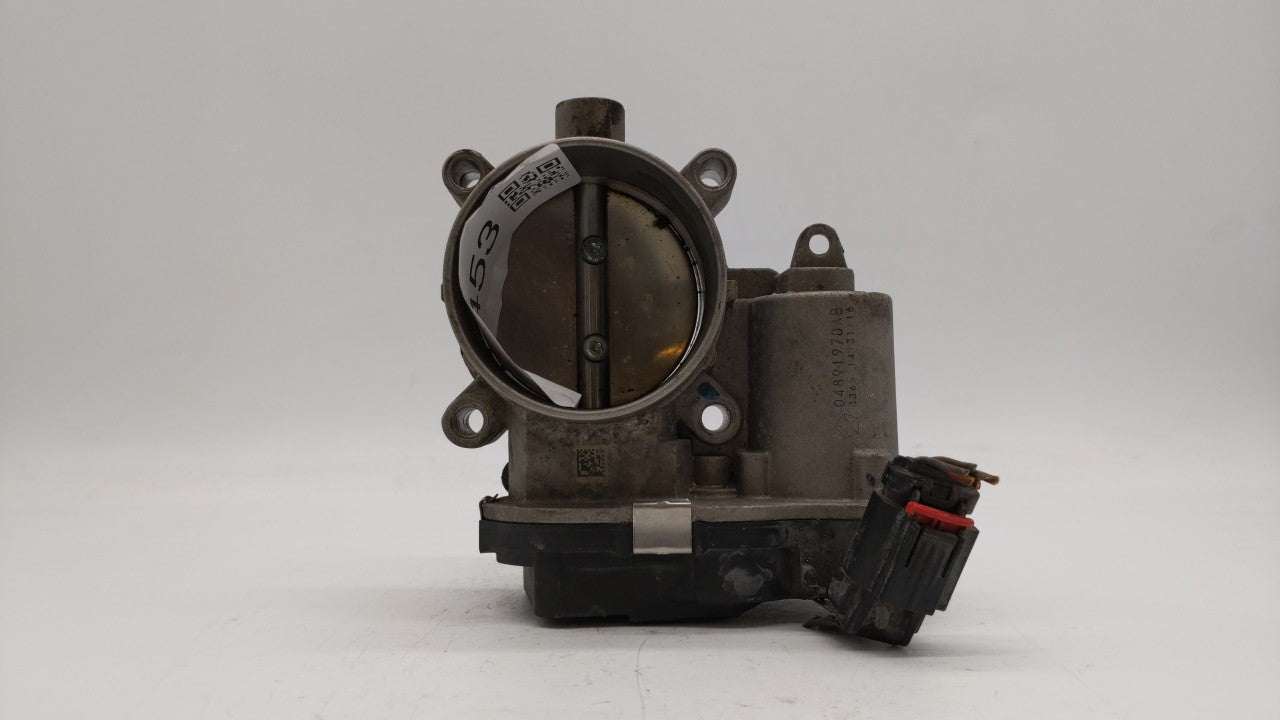 2014-2017 Jeep Cherokee Throttle Body P/N:04891970AC 04891970AB Fits Fits 2014 2015 2016 2017 2018 OEM Used Auto Parts - Oem