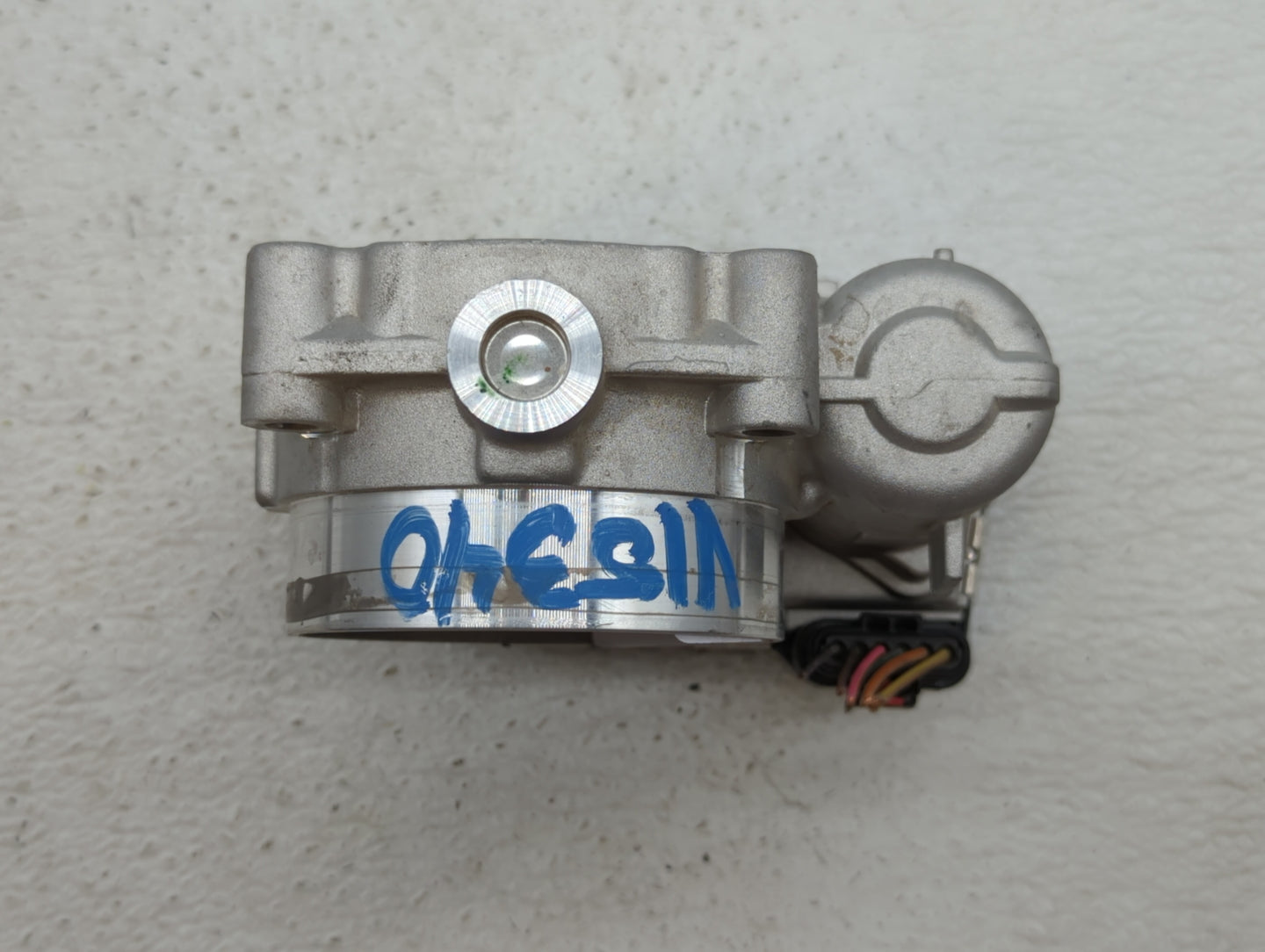 2014-2017 Jeep Cherokee Throttle Body P/N:05184349AE 05184349AD, 05184349AC Fits Fits 2011 2012 2013 2014 2015 2016 2017 201