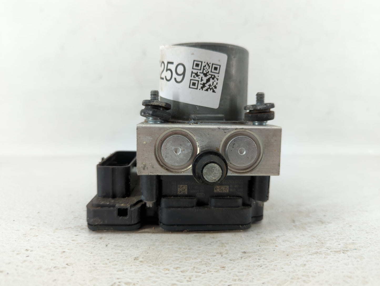 2018 Jeep Cherokee ABS Pump Control Module Replacement P/N:P68371198AA 68371198AA Fits OEM Used Auto Parts - Oemusedautopart