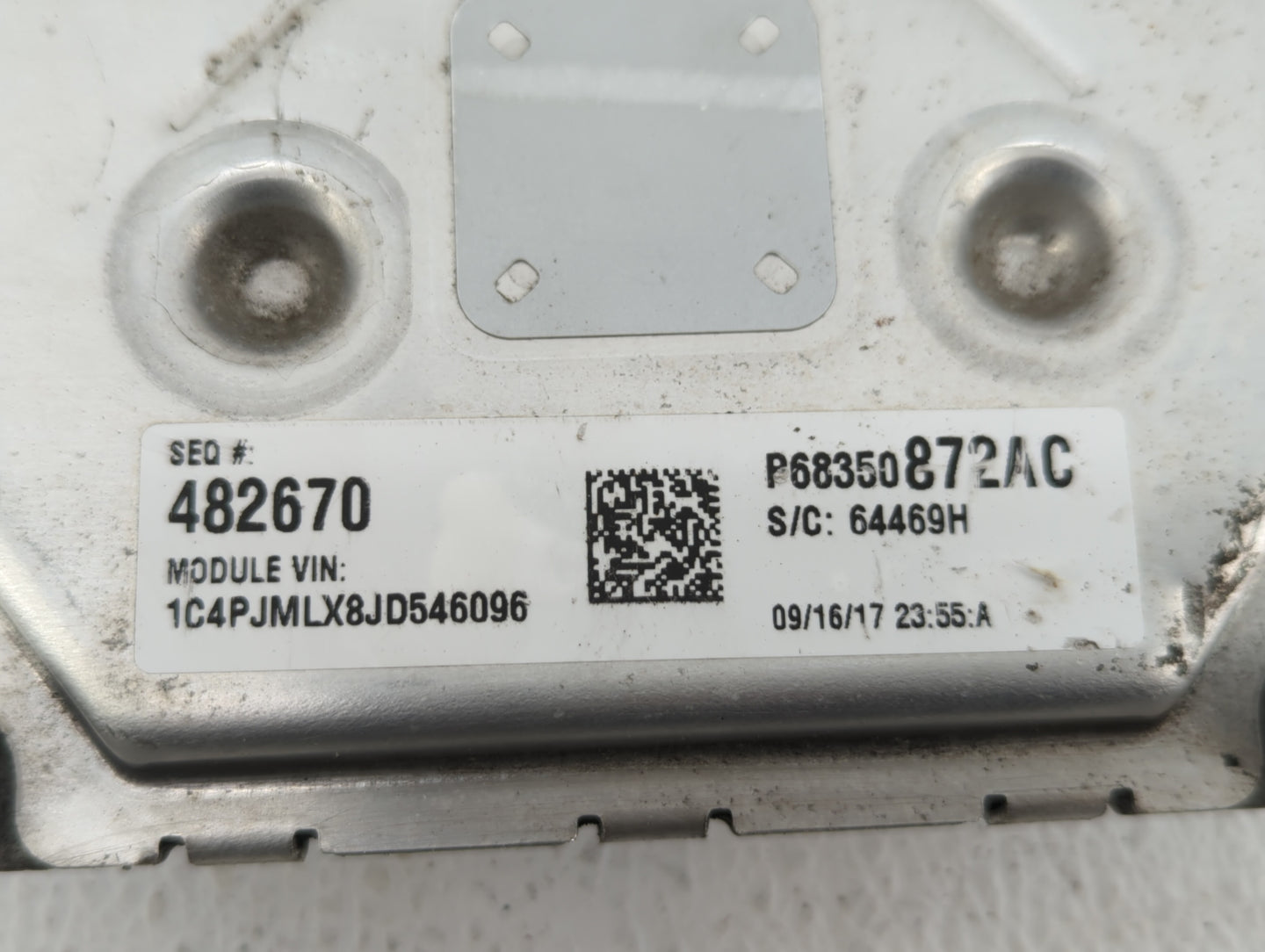 2018 Jeep Cherokee PCM Engine Control Computer ECU ECM PCU OEM P/N:P68259137AB Fits OEM Used Auto Parts - Oemusedautoparts1.