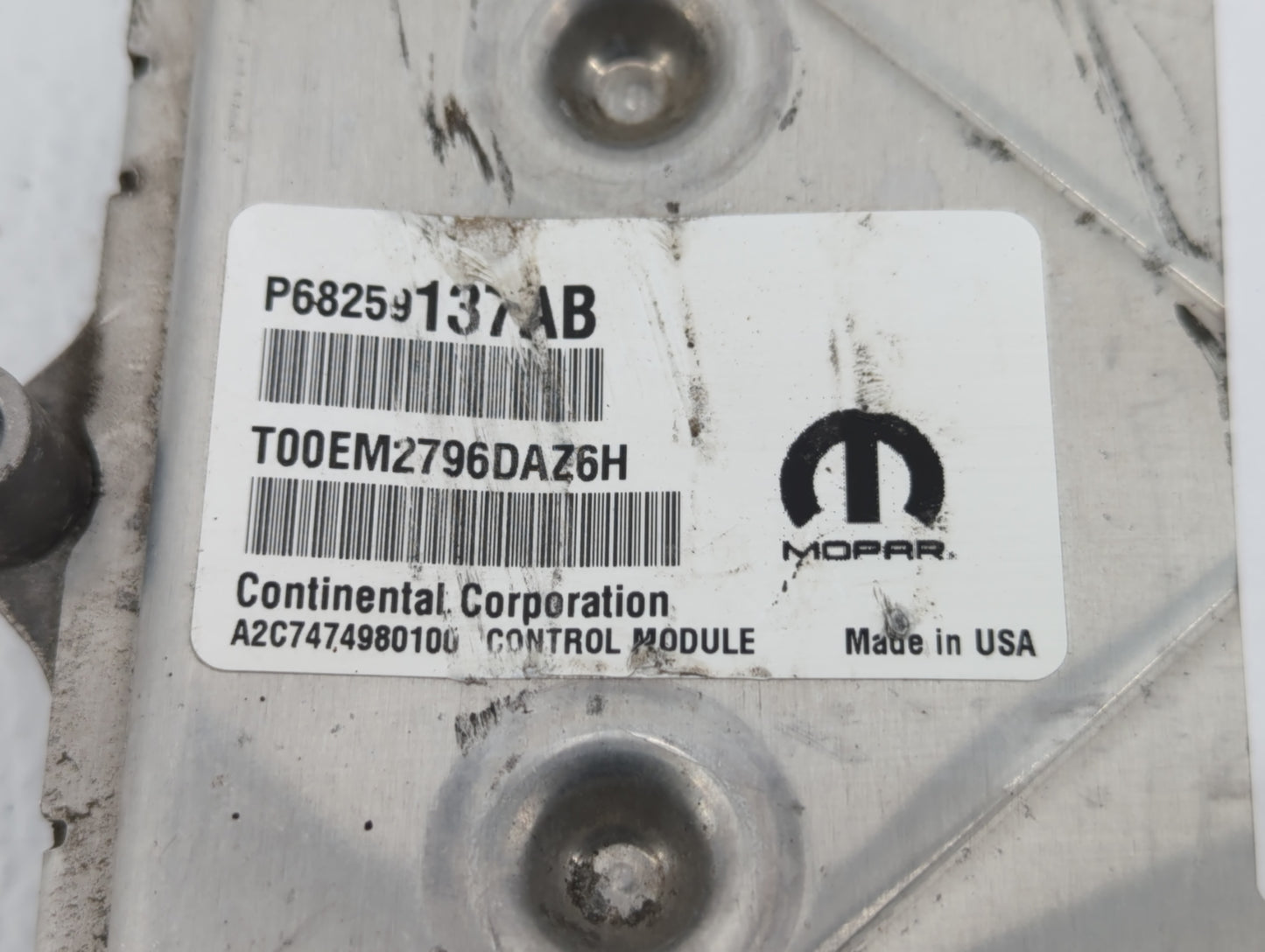 2018 Jeep Cherokee PCM Engine Control Computer ECU ECM PCU OEM P/N:P68259137AB Fits OEM Used Auto Parts - Oemusedautoparts1.