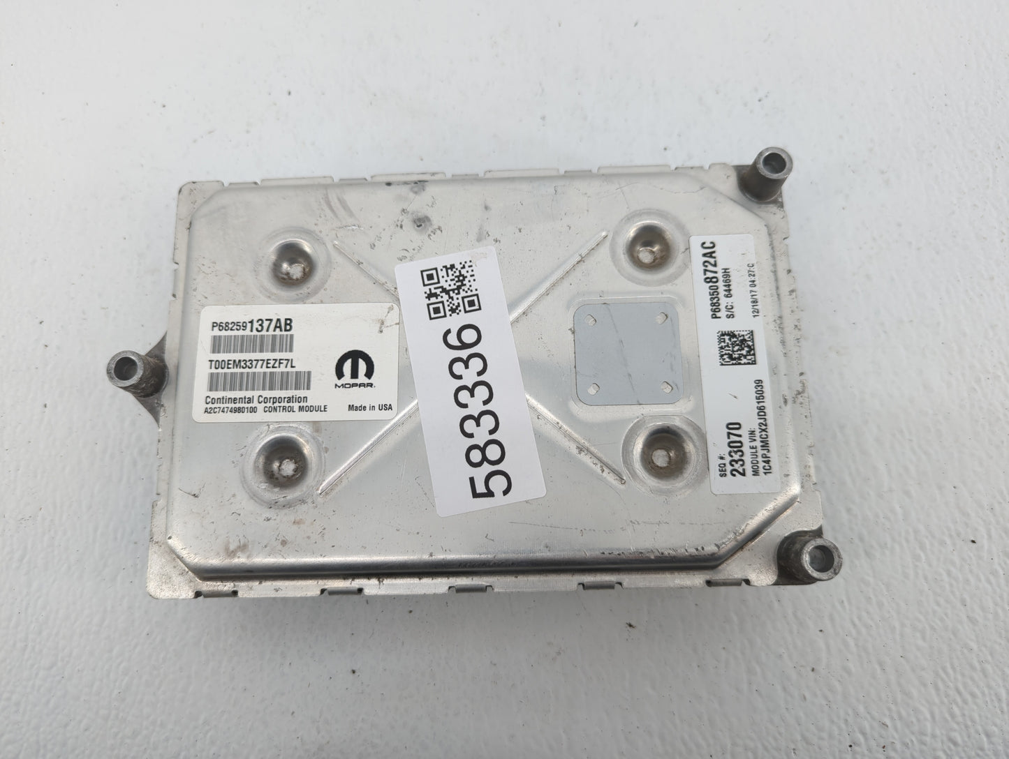 2018 Jeep Cherokee PCM Engine Control Computer ECU ECM PCU OEM P/N:P68259137AB Fits OEM Used Auto Parts - Oemusedautoparts1.