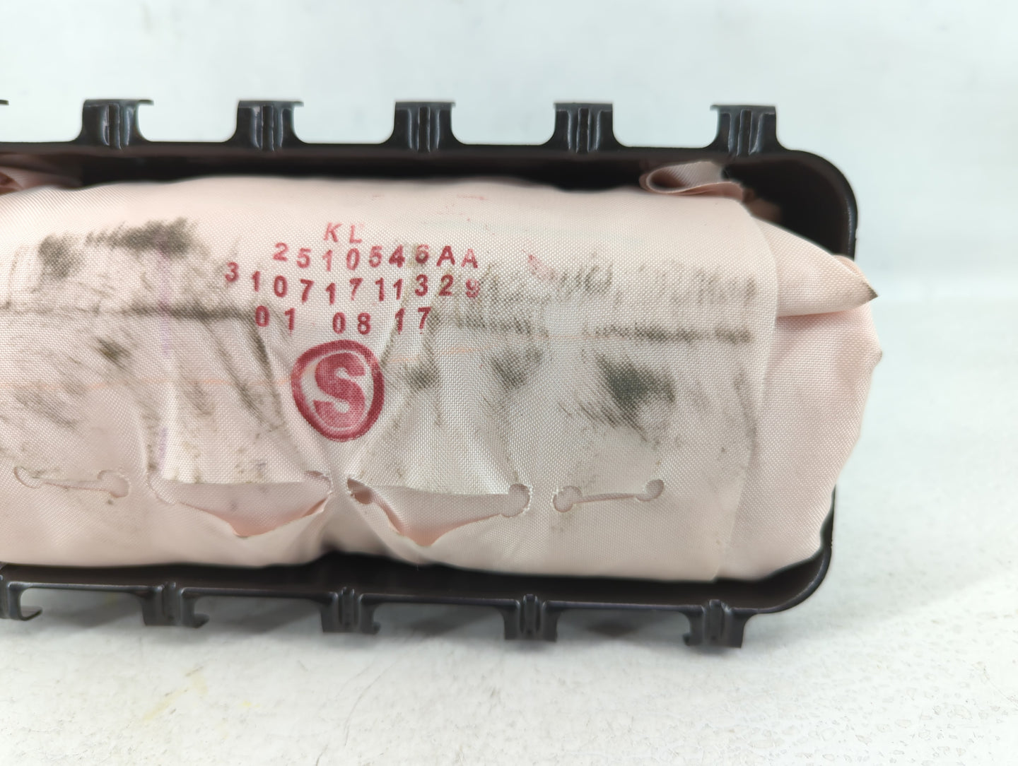 2018 Jeep Cherokee Air Bag Driver Left Steering Wheel Mounted P/N:L16C1990262 Fits OEM Used Auto Parts - Oemusedautoparts1.c