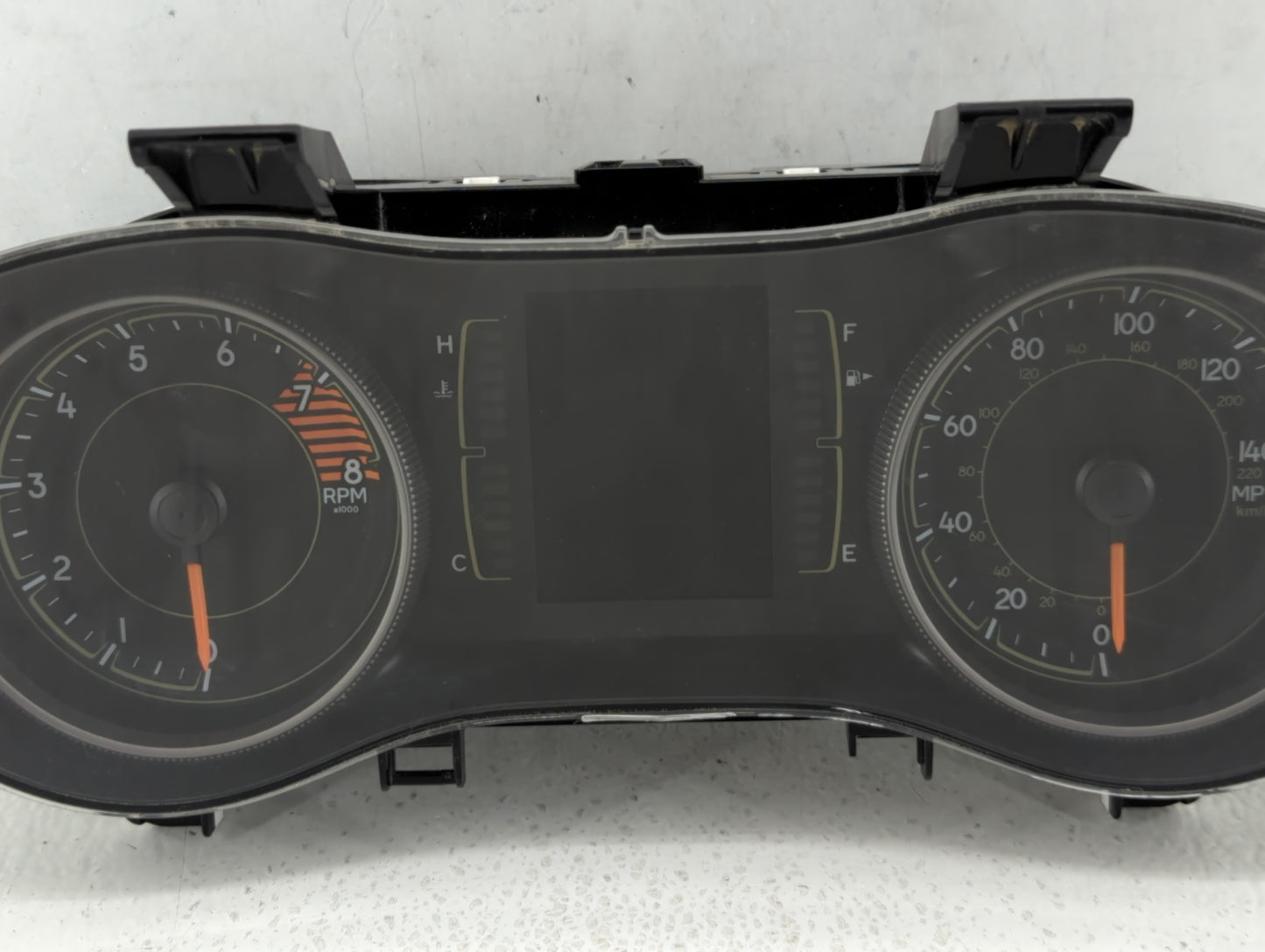 2017-2018 Jeep Cherokee Instrument Cluster Speedometer Gauges P/N:P68309018AD Fits Fits 2017 2018 OEM Used Auto Parts - Oemu