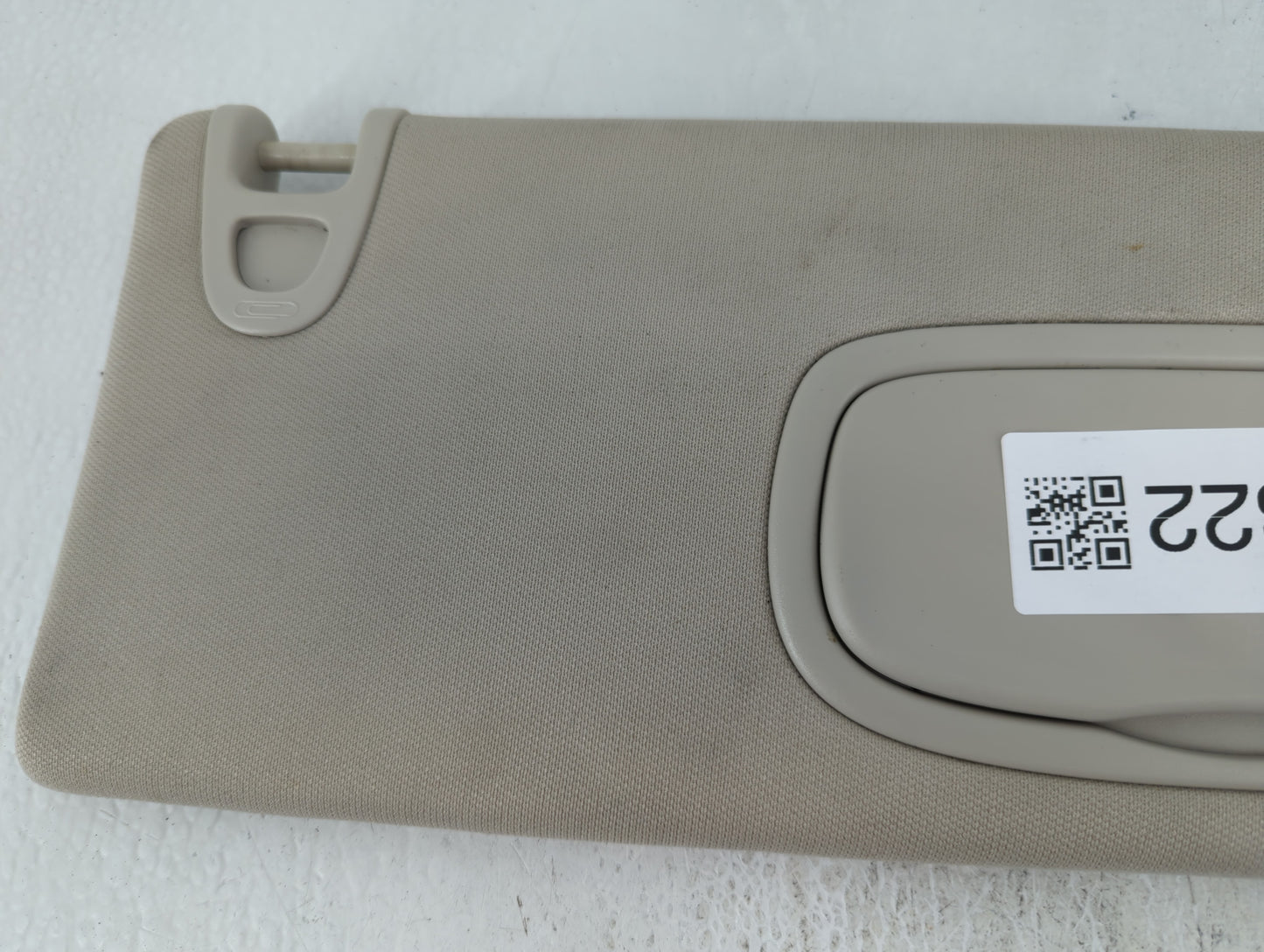 2014-2018 Jeep Cherokee Sun Visor Shade Replacement Passenger Right Mirror Fits Fits 2014 2015 2016 2017 2018 OEM Used Auto 