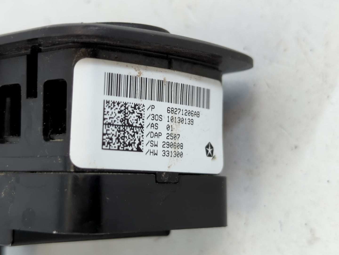 2015-2022 Jeep Cherokee Master Power Window Switch Replacement Driver Side Left P/N:68271206AB Fits OEM Used Auto Parts - Oe