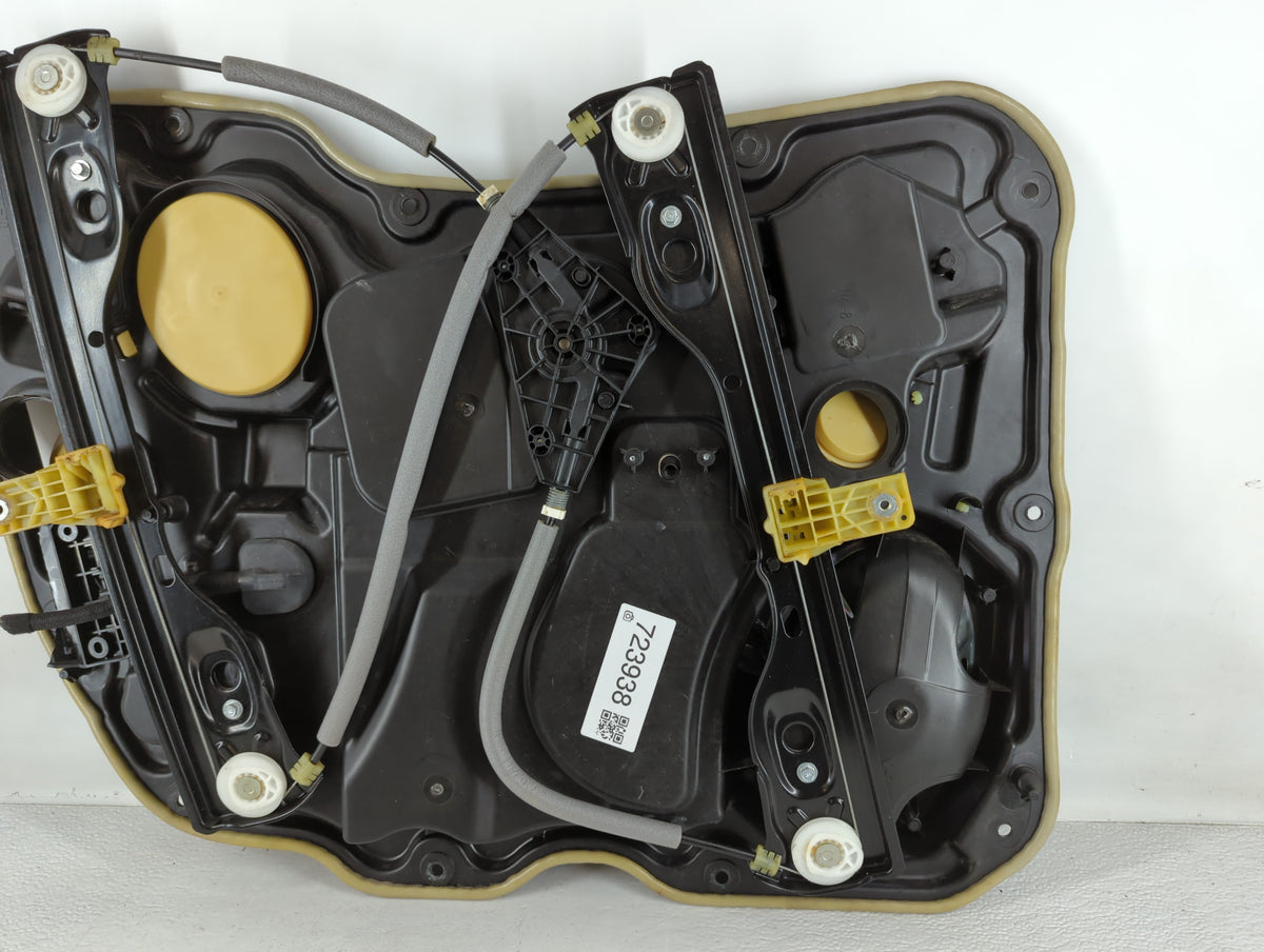 2014-2022 Jeep Cherokee Used Window Regulator Passenger Front 723938 - Oemusedautoparts1.com