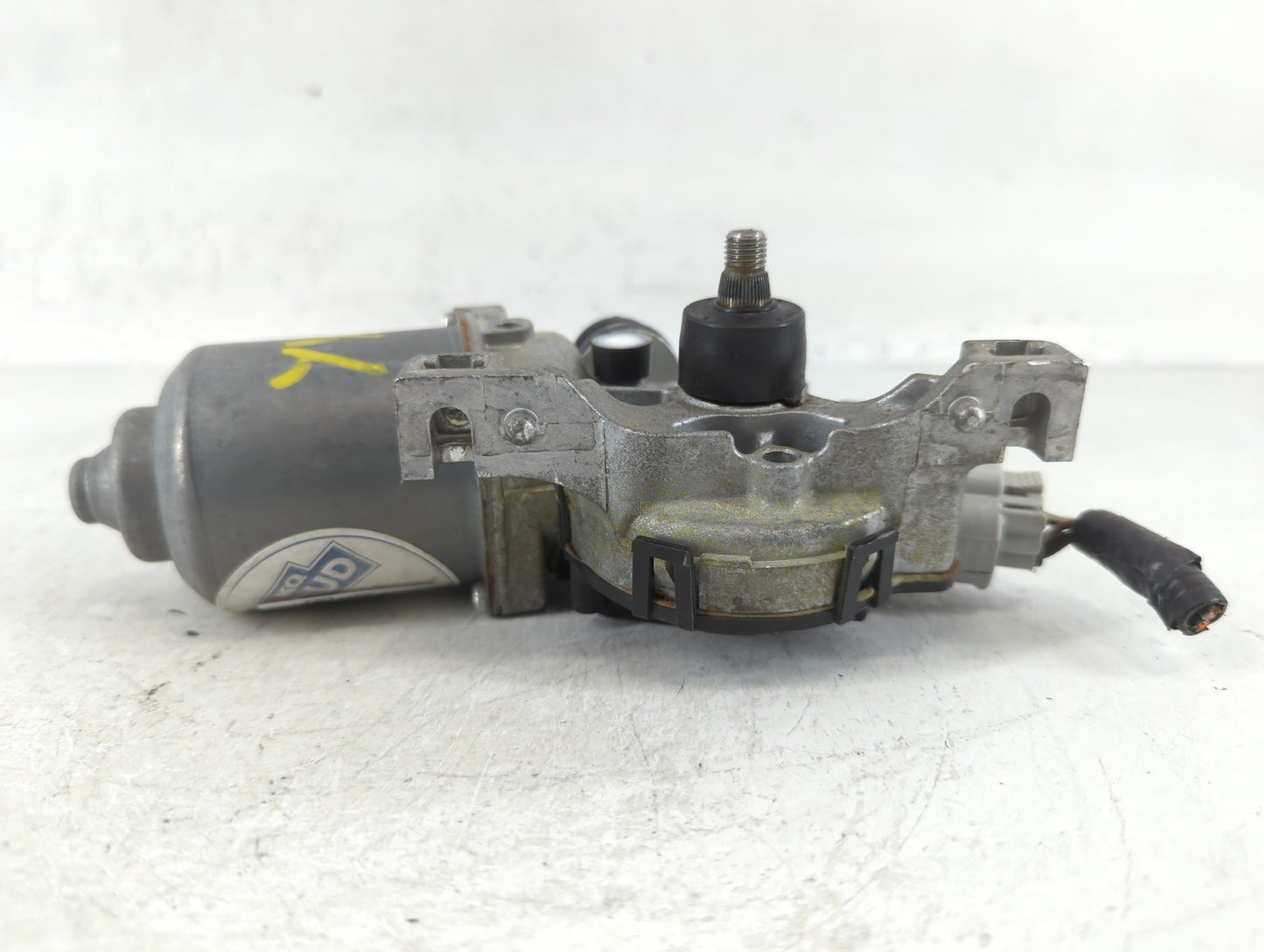 2014-2022 Jeep Cherokee Front Windshield Wiper Motor P/N:68102175AD Fits Fits 2014 2015 2016 2017 2018 2019 2020 2021 2022 O