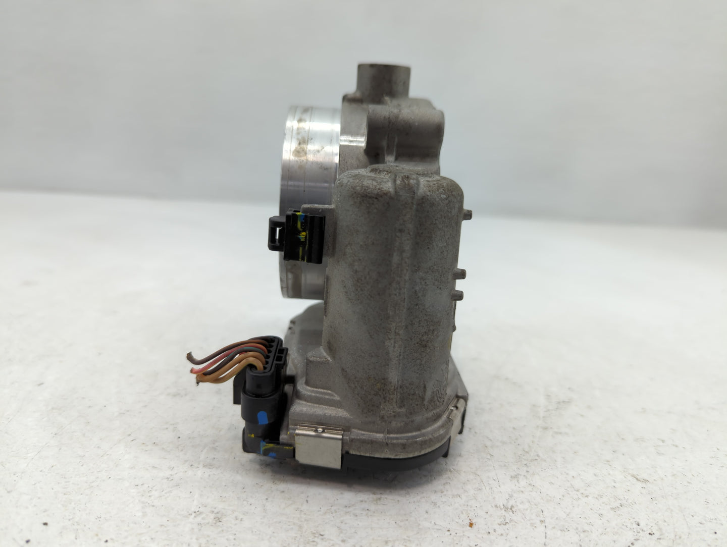 2014-2019 Jeep Cherokee Throttle Body P/N:0 280 750 570 05184349AD Fits Fits 2014 2015 2016 2017 2018 2019 2020 2021 2022 OE