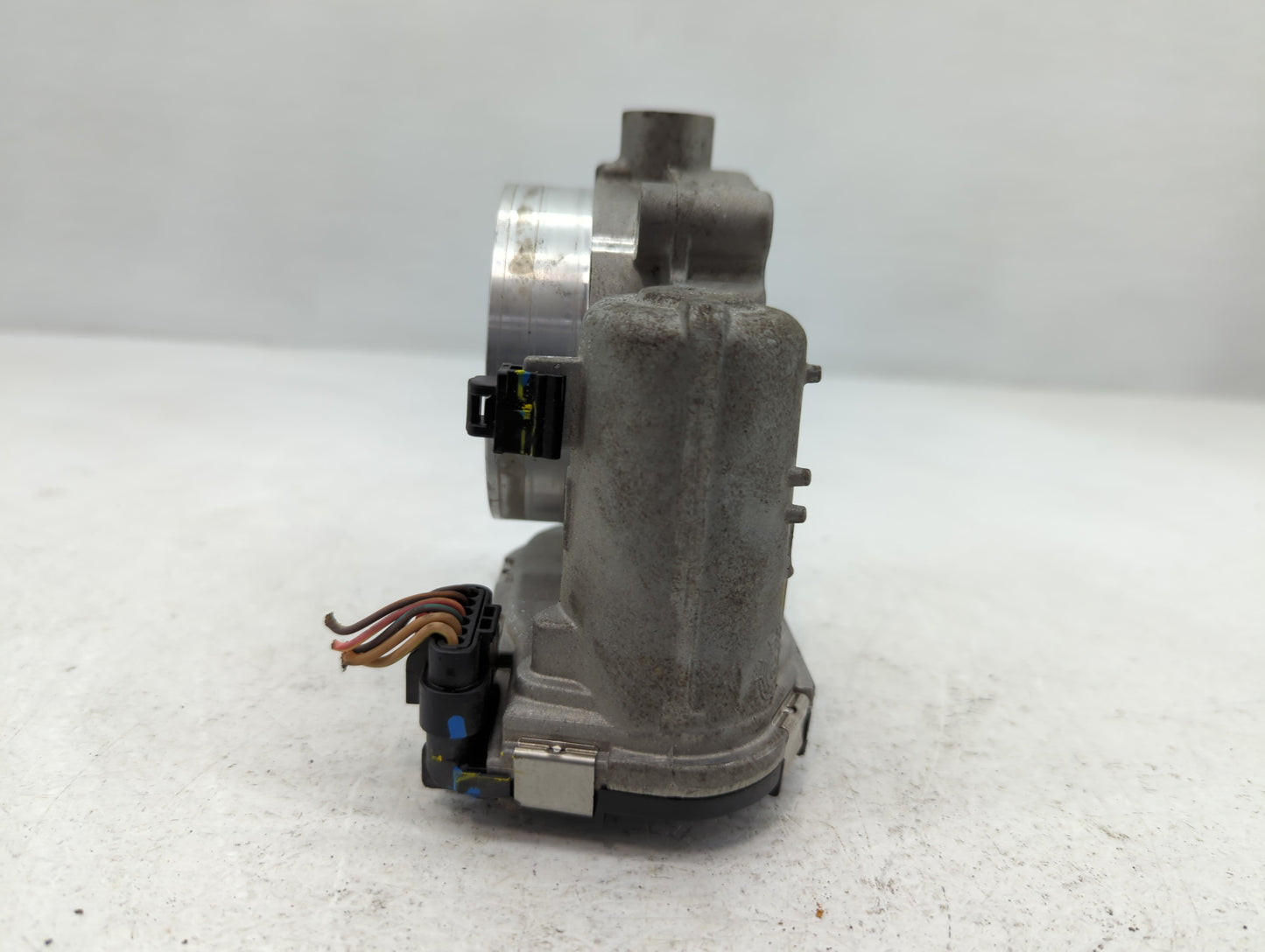 2014-2019 Jeep Cherokee Throttle Body P/N:0 280 750 570 05184349AD Fits Fits 2014 2015 2016 2017 2018 2019 2020 2021 2022 OE