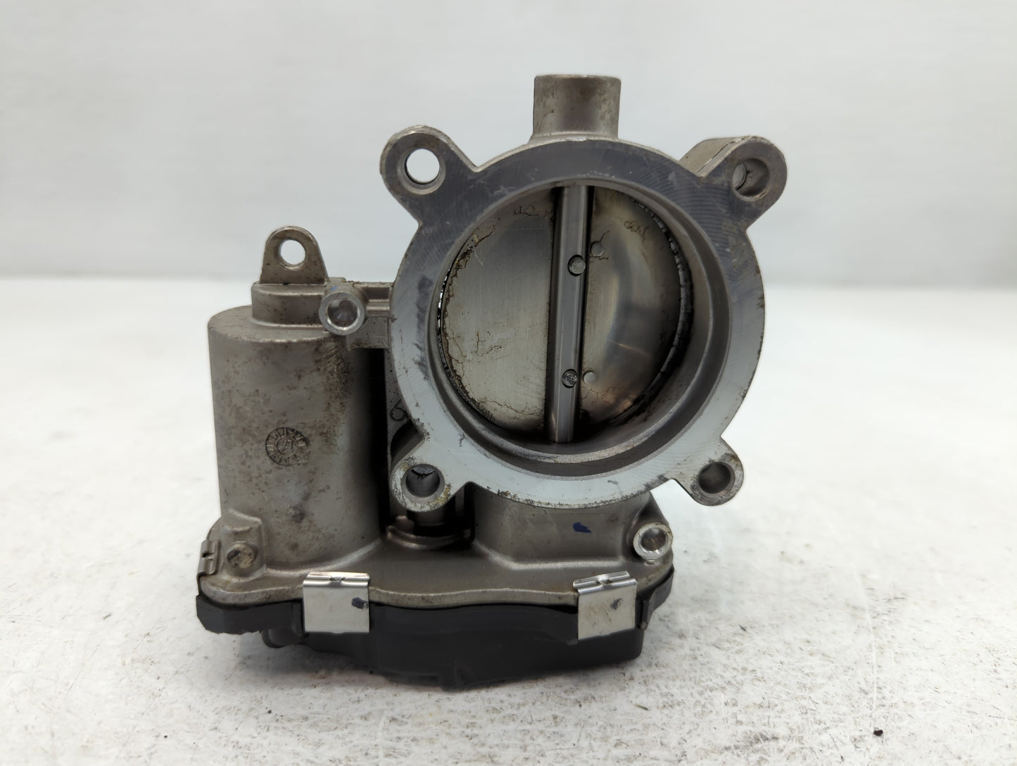 2014-2019 Jeep Cherokee Throttle Body P/N:04891970AB Fits Fits 2014 2015 2016 2017 2018 2019 2020 2021 2022 OEM Used Auto Pa