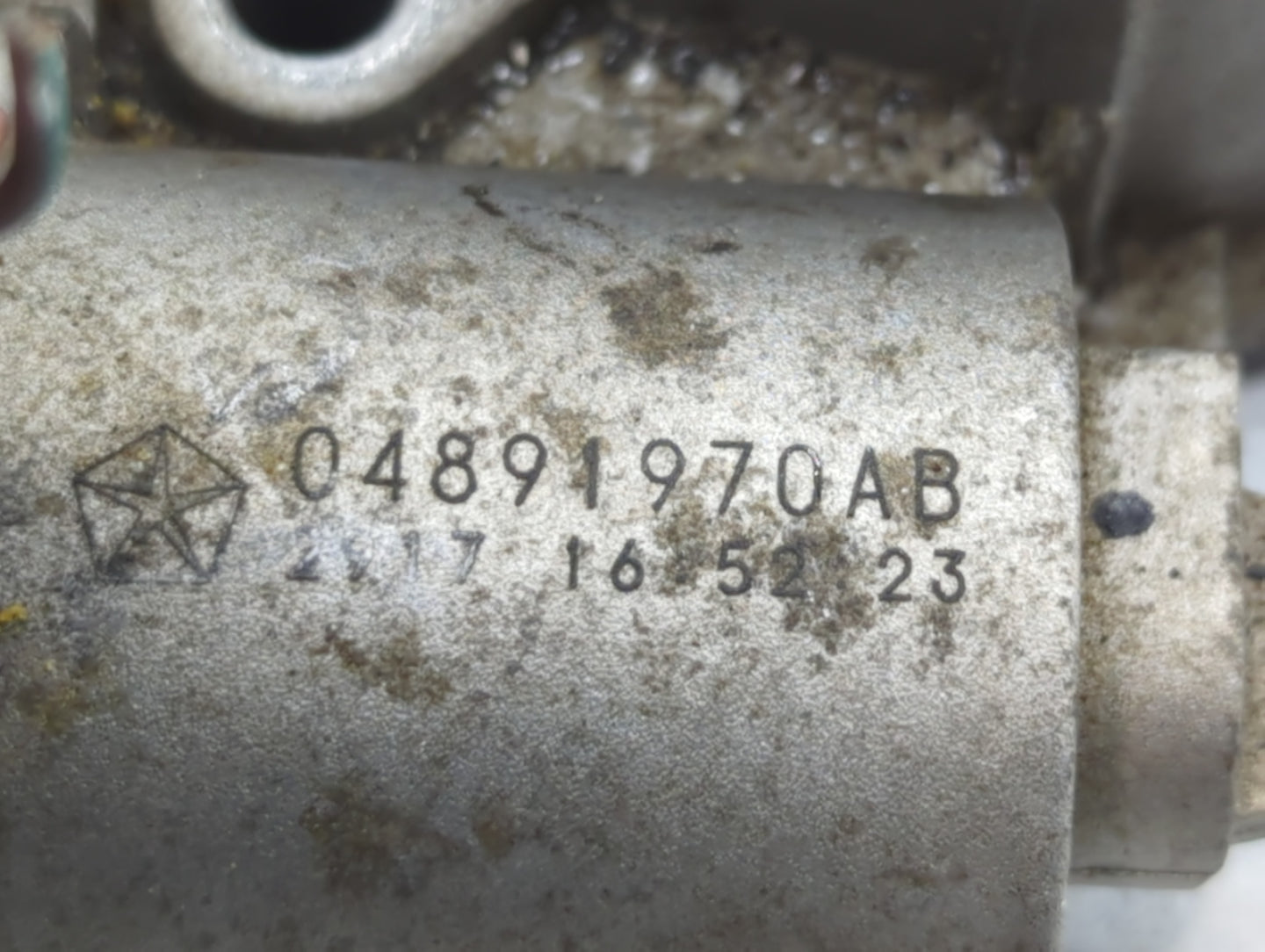 2014-2019 Jeep Cherokee Throttle Body P/N:04891970AB Fits Fits 2014 2015 2016 2017 2018 2019 2020 2021 2022 OEM Used Auto Pa