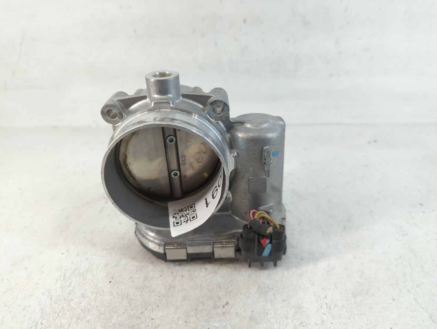 2014-2022 Jeep Cherokee Throttle Body P/N:0 280 750 570 05184349AC Fits OEM Used Auto Parts - Oemusedautoparts1.com