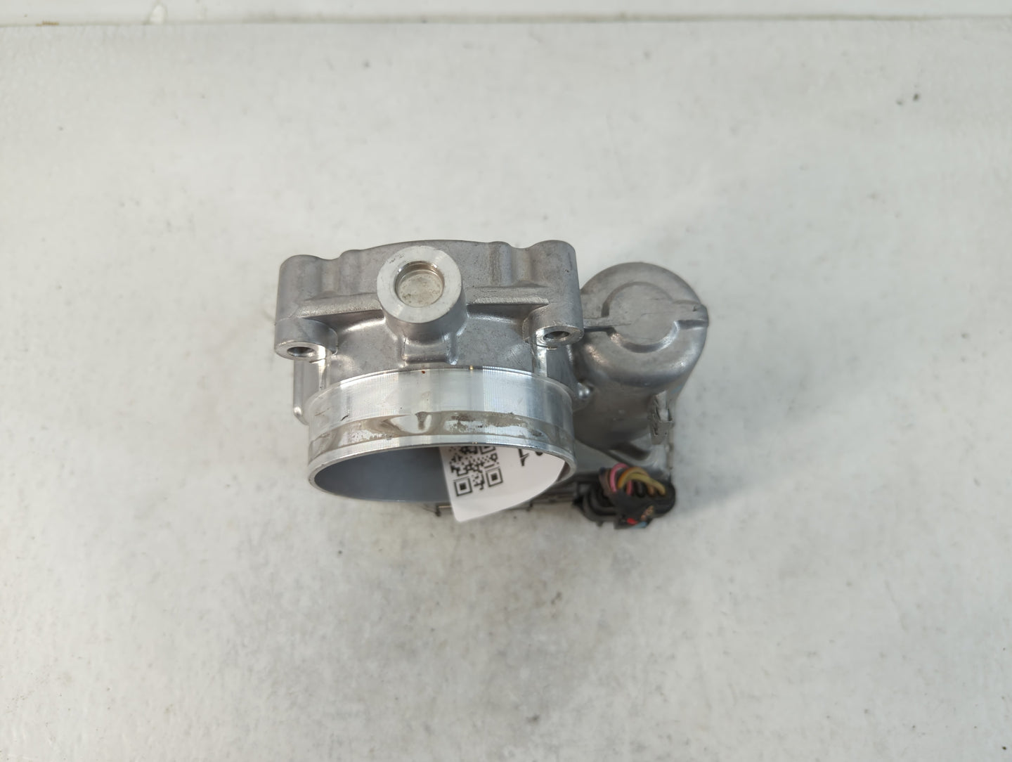 2014-2022 Jeep Cherokee Throttle Body P/N:0 280 750 570 05184349AC Fits OEM Used Auto Parts - Oemusedautoparts1.com