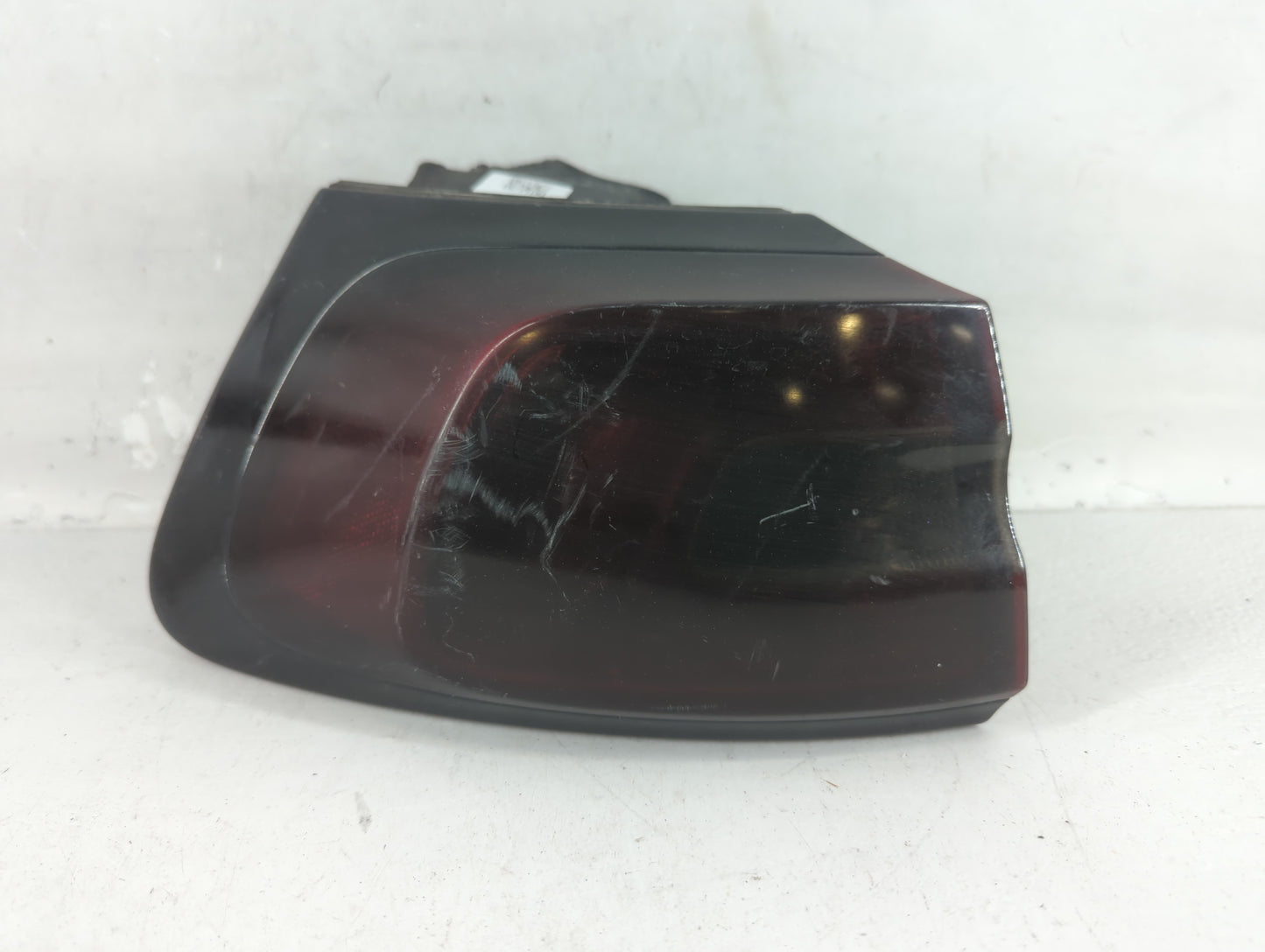 2014-2018 Jeep Cherokee Tail Light Assembly Driver Left OEM Fits Fits 2014 2015 2016 2017 2018 OEM Used Auto Parts - Oemused