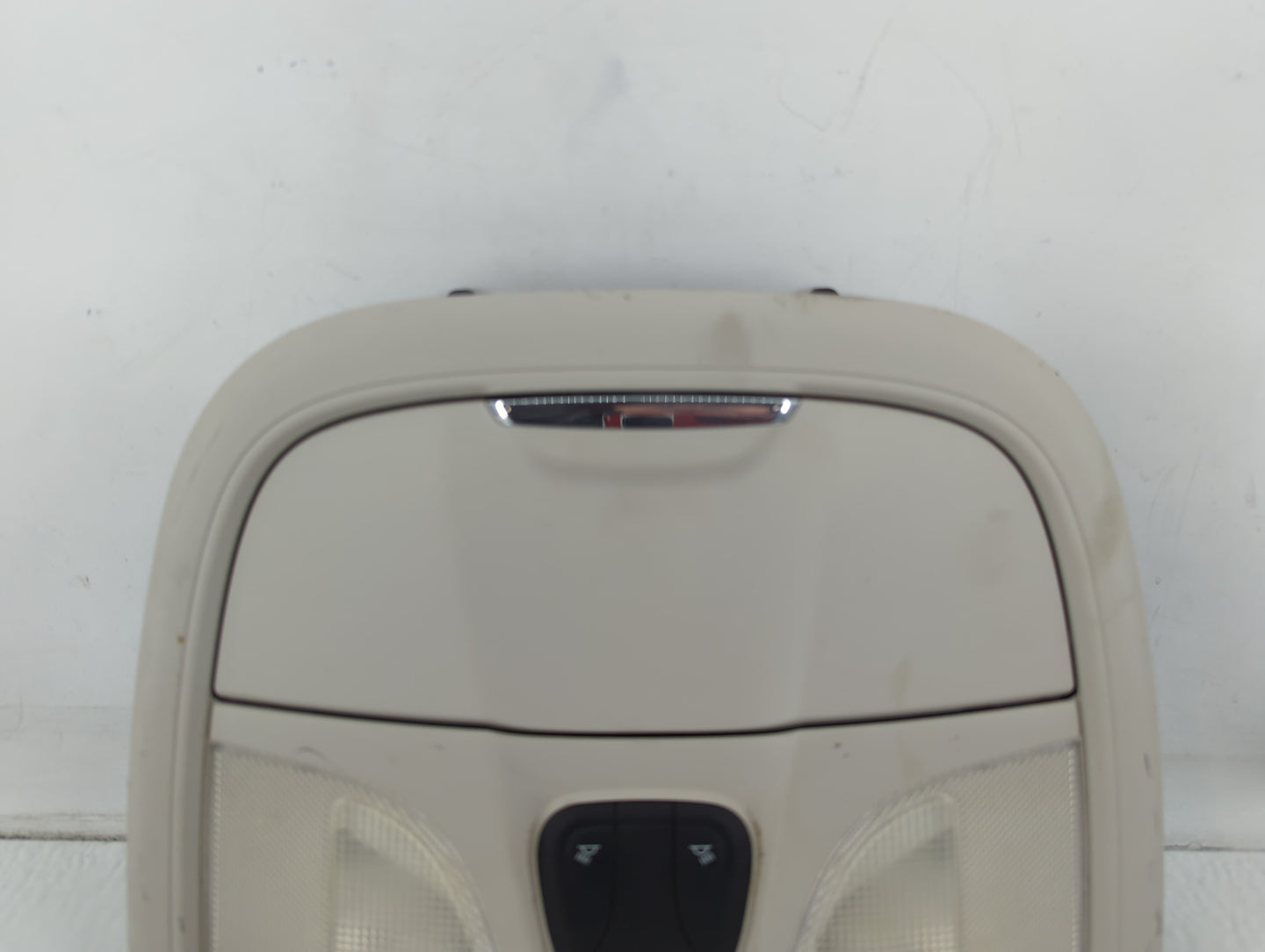 2018 Jeep Cherokee Overhead Roof Console - Oemusedautoparts1.com