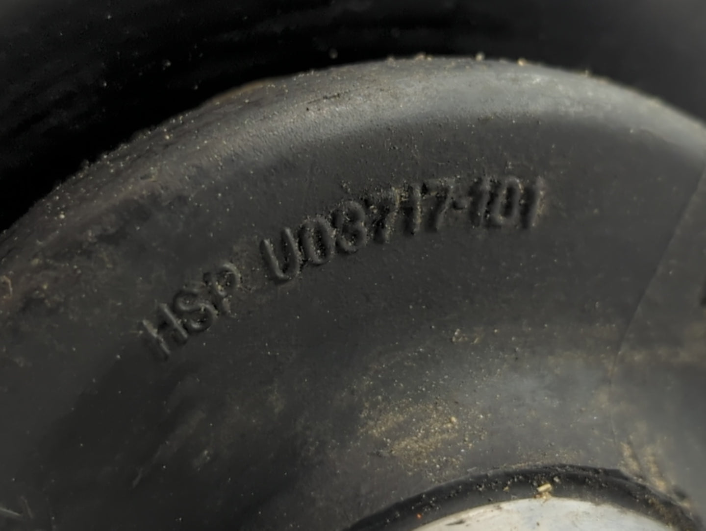 2014-2018 Jeep Cherokee Axle Shaft Front Passenger Cv C/v - Oemusedautoparts1.com