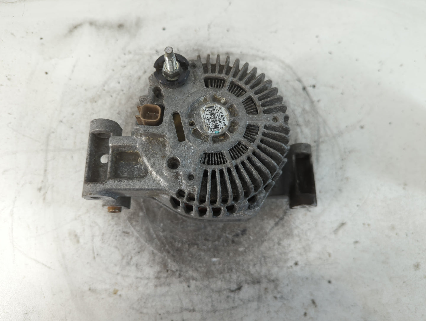 2014-2018 Jeep Cherokee Alternator Replacement Generator Charging Assembly Engine OEM P/N:56029624AB Fits OEM Used Auto Part