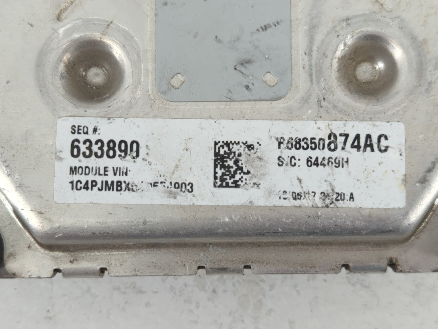 2018 Jeep Cherokee PCM Engine Control Computer ECU ECM PCU OEM P/N:633890 P68259137AB Fits OEM Used Auto Parts - Oemusedauto