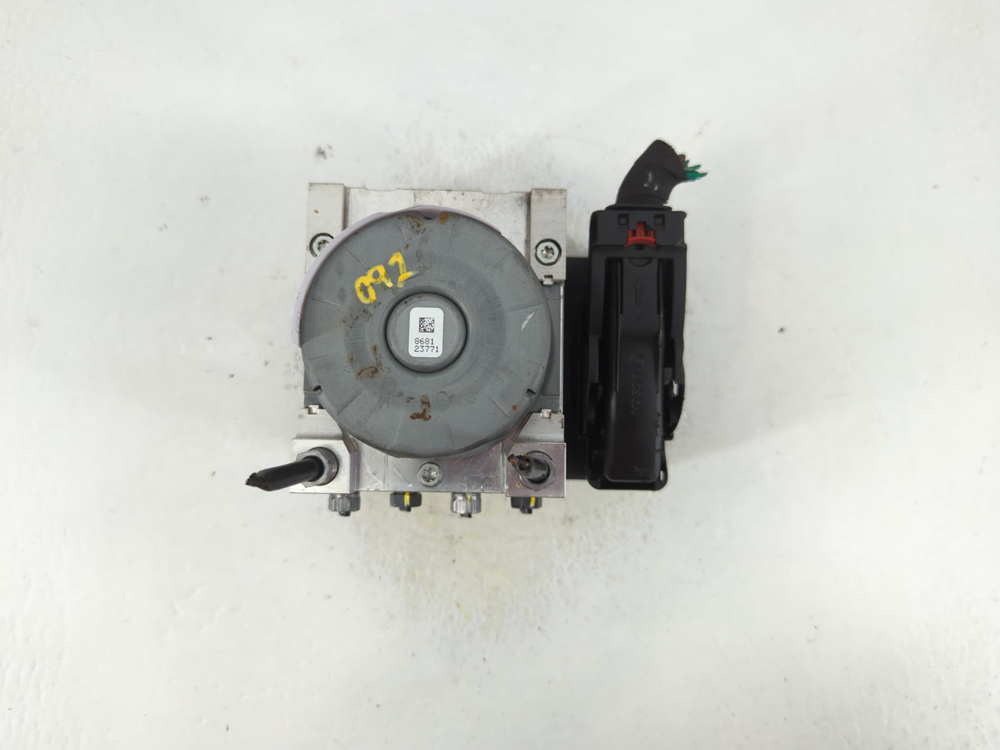 2018 Jeep Compass ABS Pump Control Module Replacement P/N:P04726567AI Fits OEM Used Auto Parts - Oemusedautoparts1.com