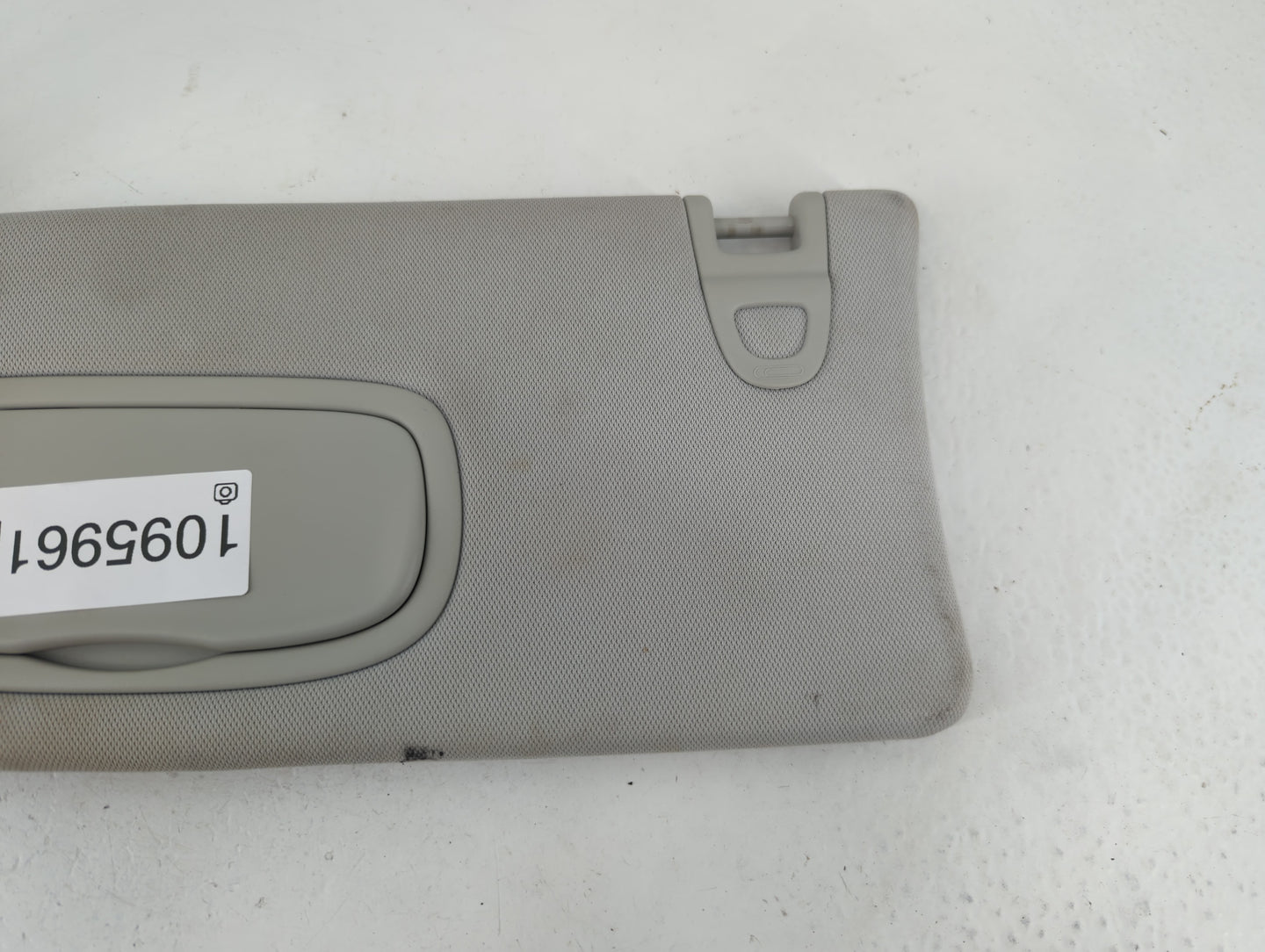 2018 Jeep Compass Sun Visor Shade Replacement Driver Left Mirror Fits OEM Used Auto Parts - Oemusedautoparts1.com