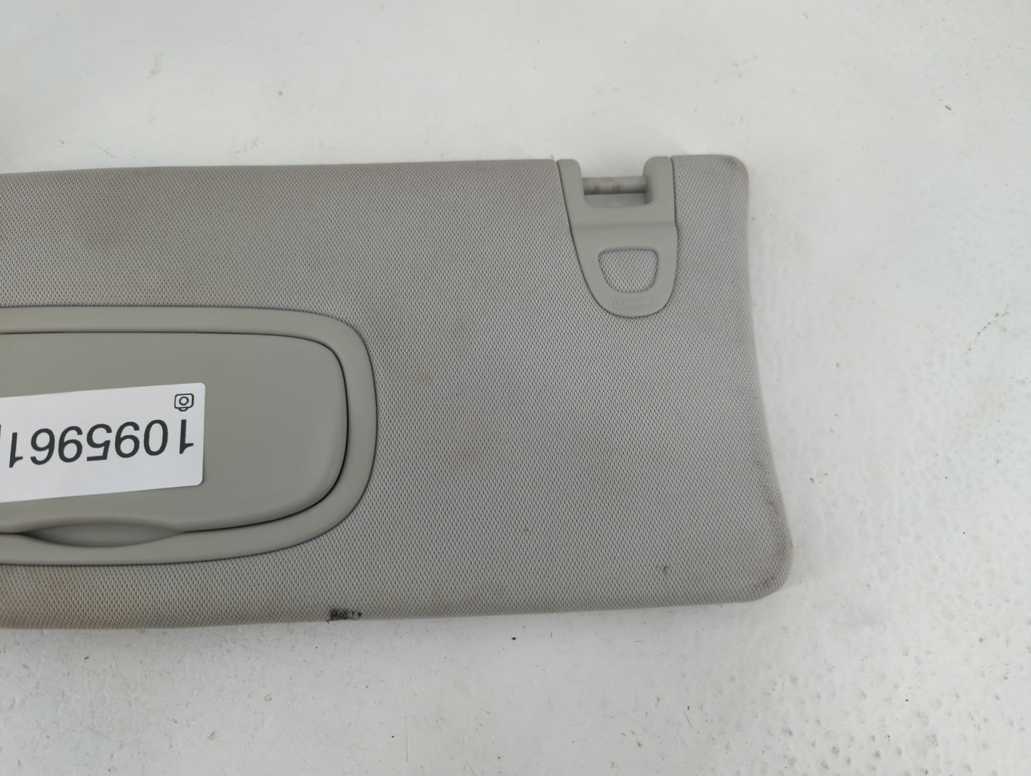 2018 Jeep Compass Sun Visor Shade Replacement Driver Left Mirror Fits OEM Used Auto Parts - Oemusedautoparts1.com