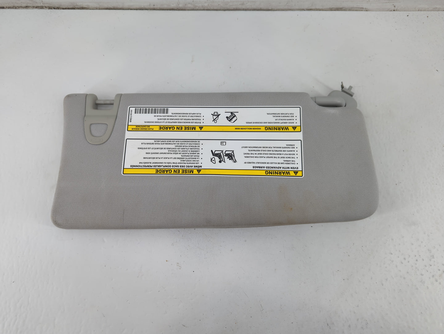 2018 Jeep Compass Sun Visor Shade Replacement Driver Left Mirror Fits OEM Used Auto Parts - Oemusedautoparts1.com