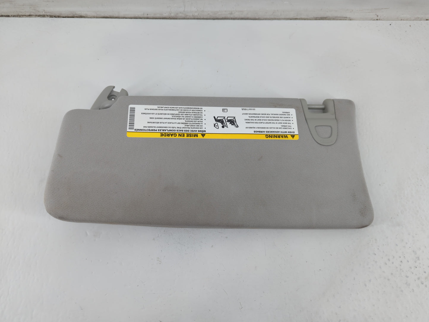 2018 Jeep Compass Sun Visor Shade Replacement Passenger Right Mirror Fits OEM Used Auto Parts - Oemusedautoparts1.com